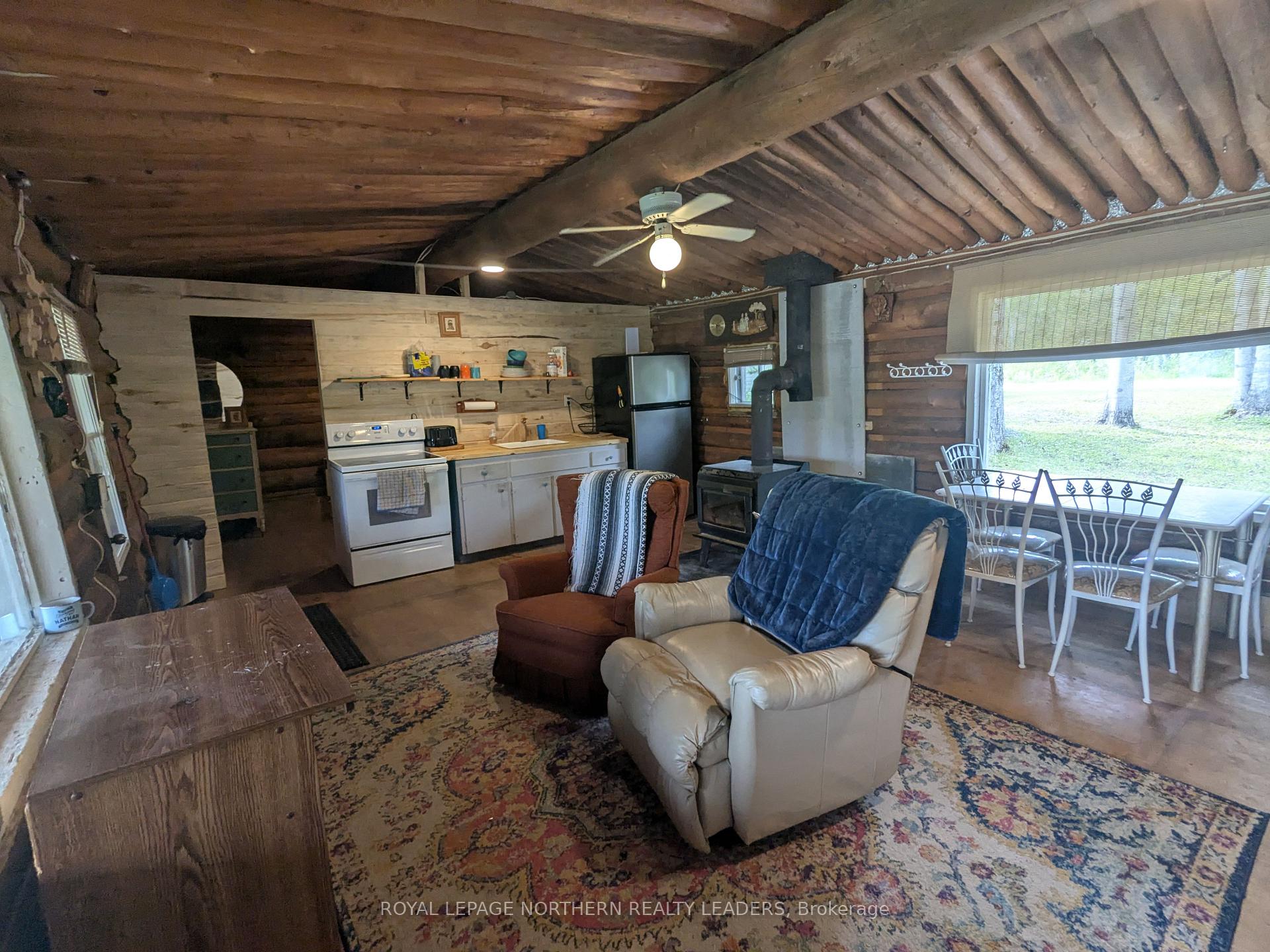 Photo 11 of 805 Lavoie Road, Kapuskasing — HOMEH