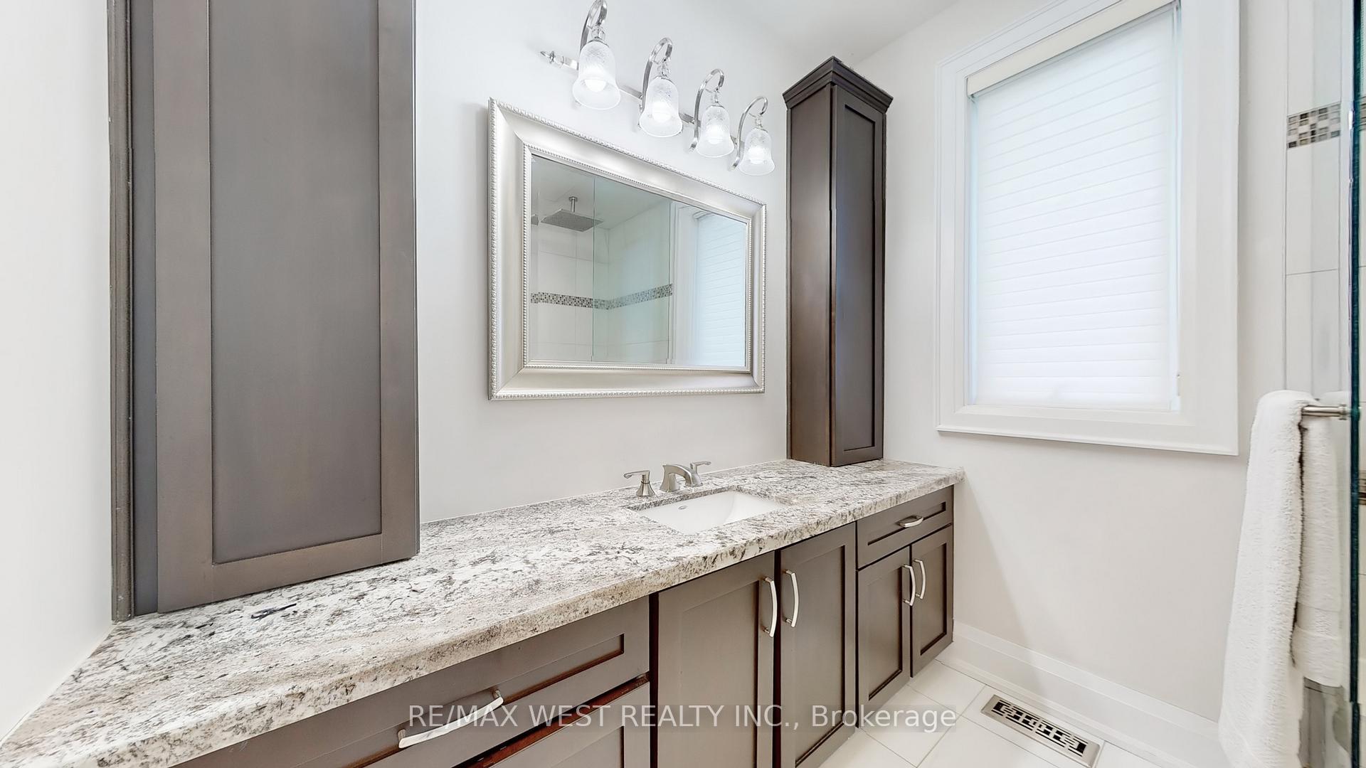 Photo 28 of 30 Goodman Crescent, Vaughan, Maple — HOMEH
