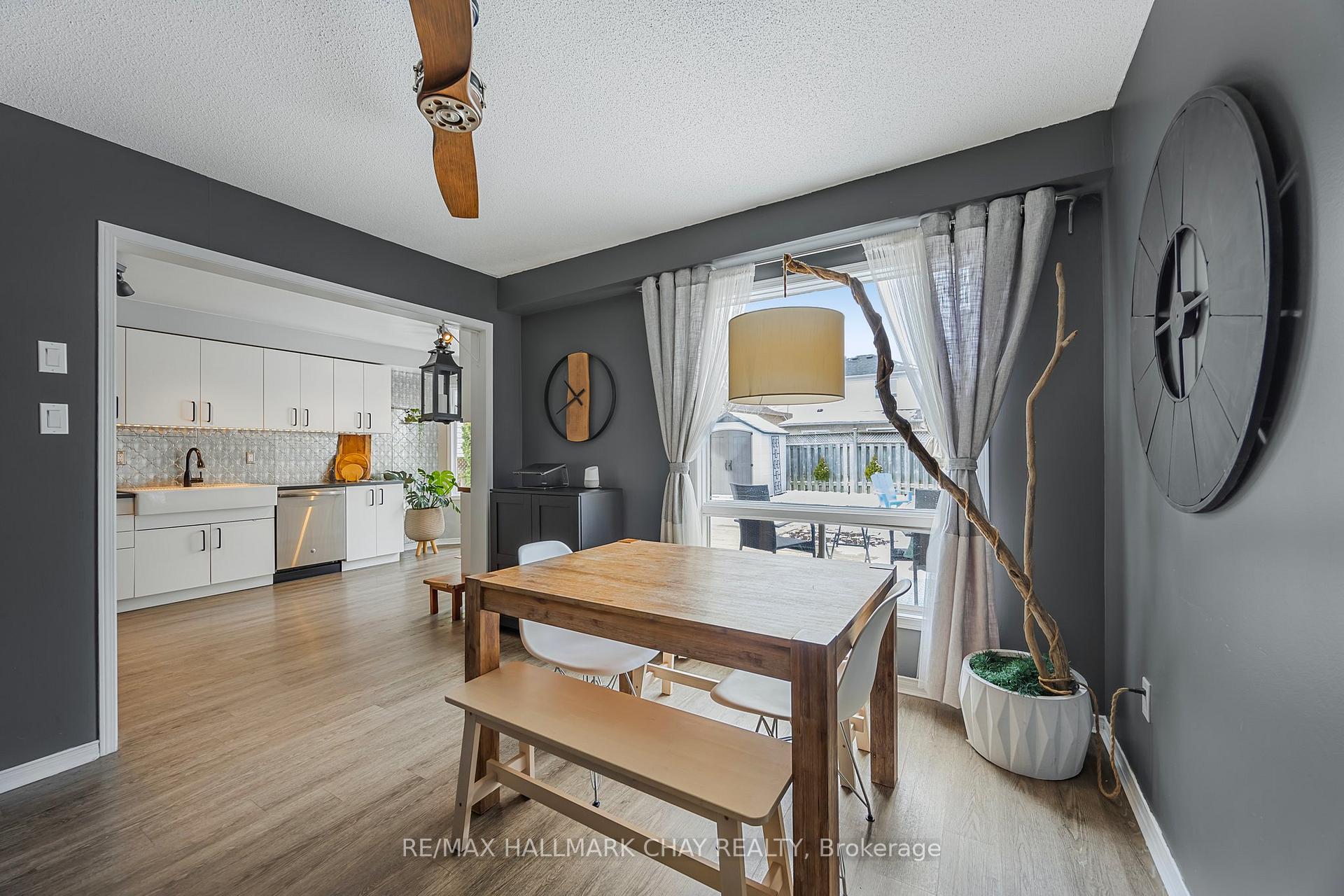 Photo 25 of 20 Basswood Drive, Barrie, Holly — HOMEH