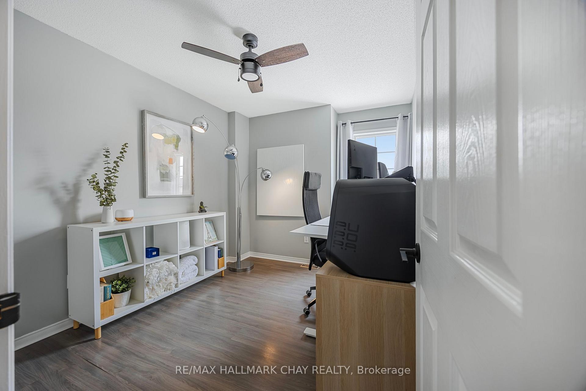 Photo 20 of 20 Basswood Drive, Barrie, Holly — HOMEH