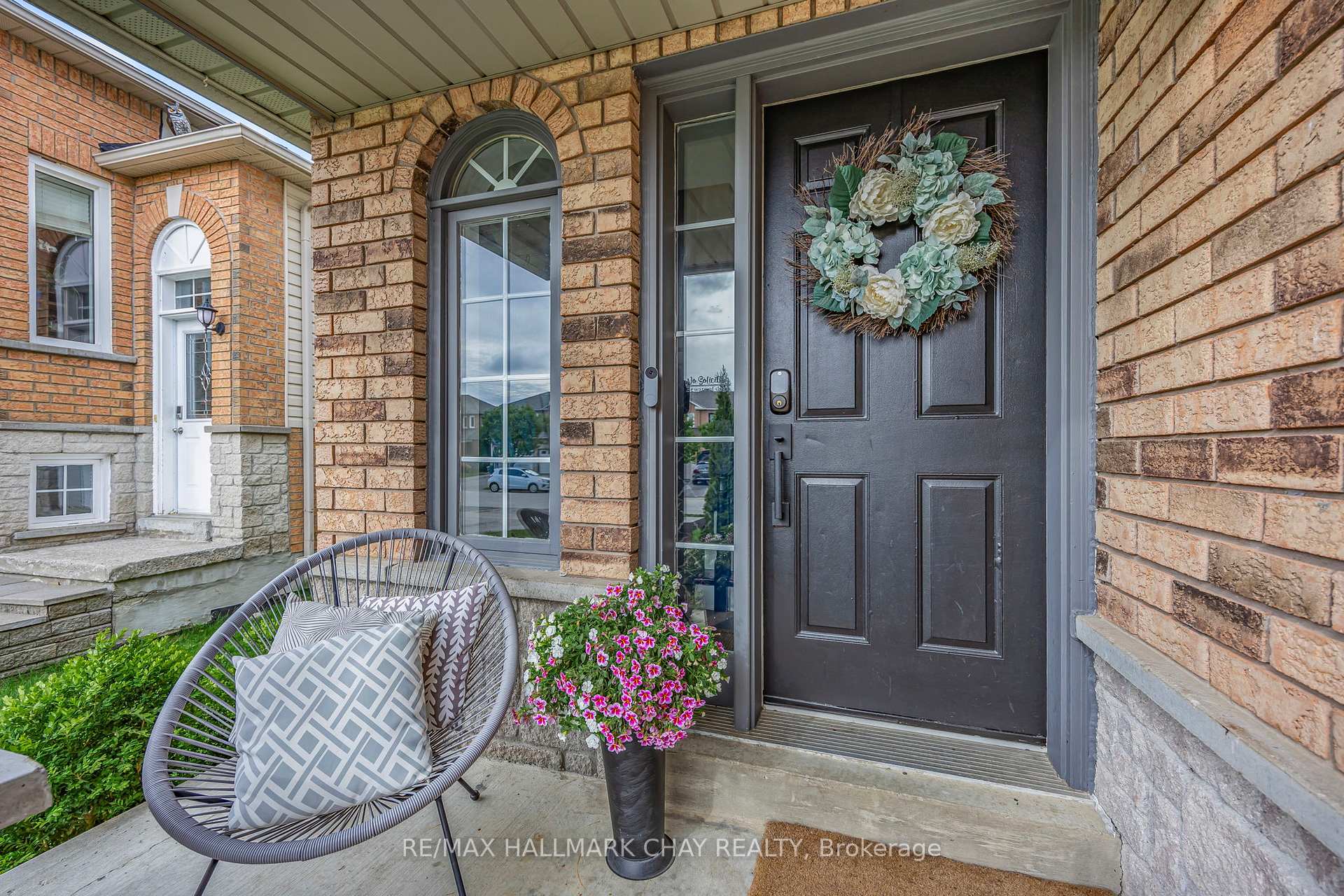 Photo 45 of 20 Basswood Drive, Barrie, Holly — HOMEH