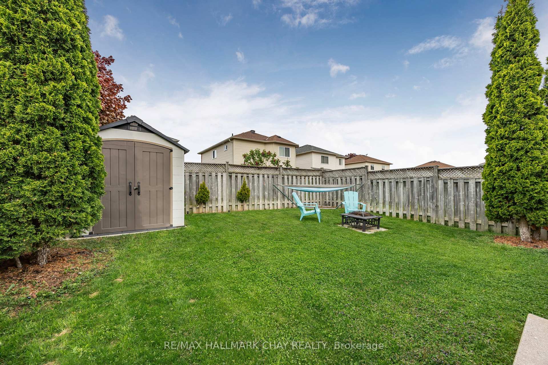 Photo 44 of 20 Basswood Drive, Barrie, Holly — HOMEH
