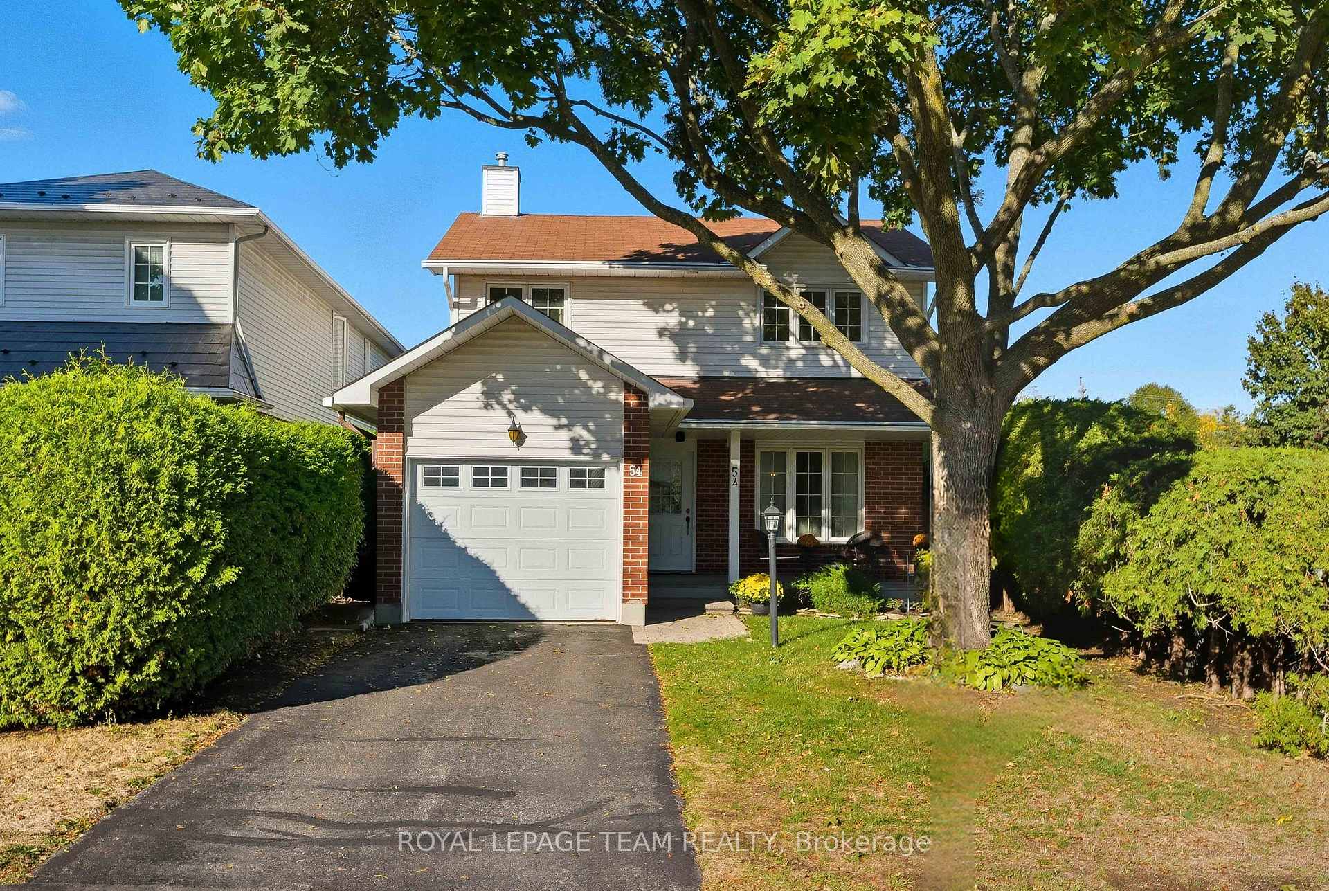 Photo 1 of 54 Pickwick Drive, Ottawa, Barrhaven - Cedargrove/Fraserdale — HOMEH