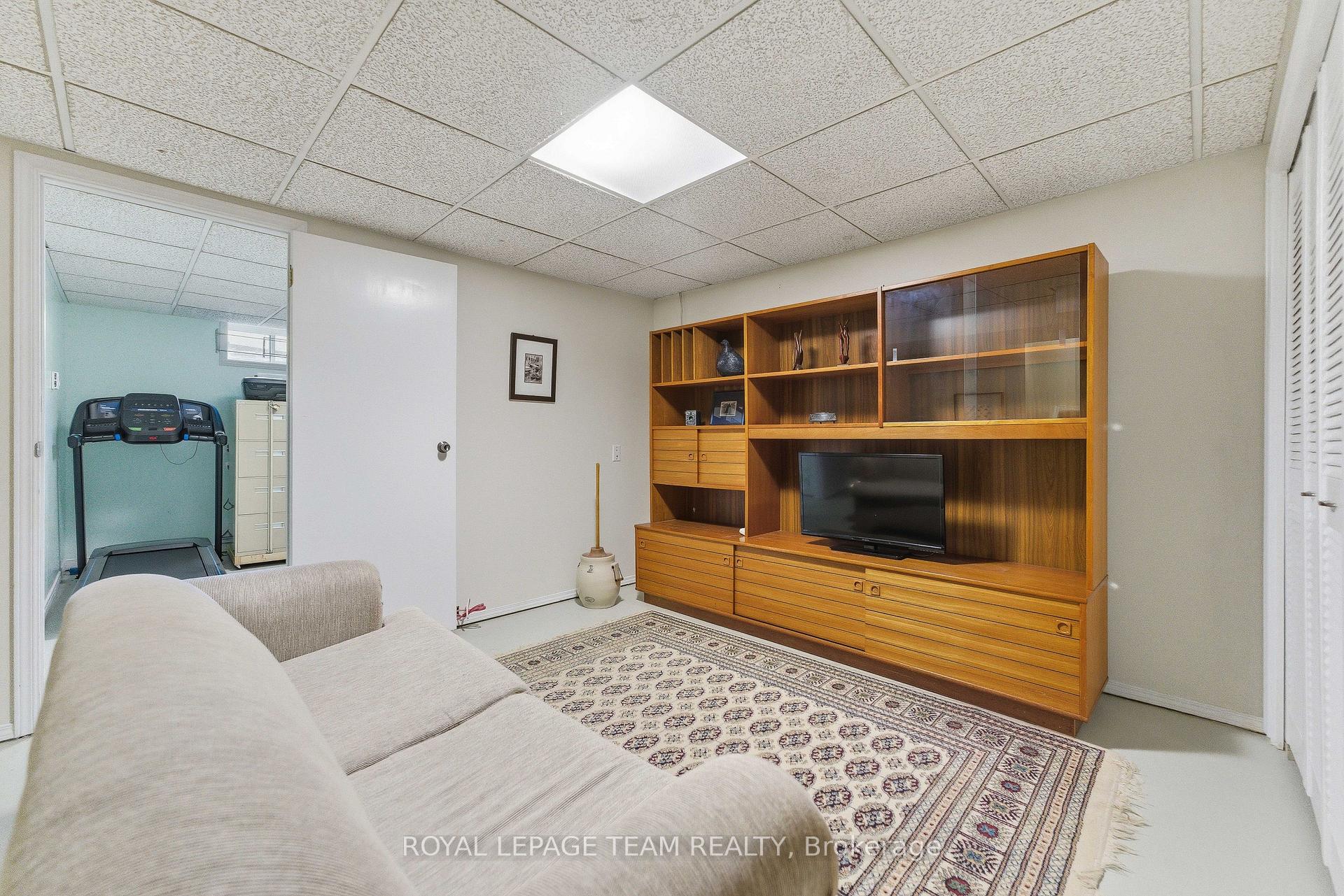 Photo 27 of 54 Pickwick Drive, Ottawa, Barrhaven - Cedargrove/Fraserdale — HOMEH