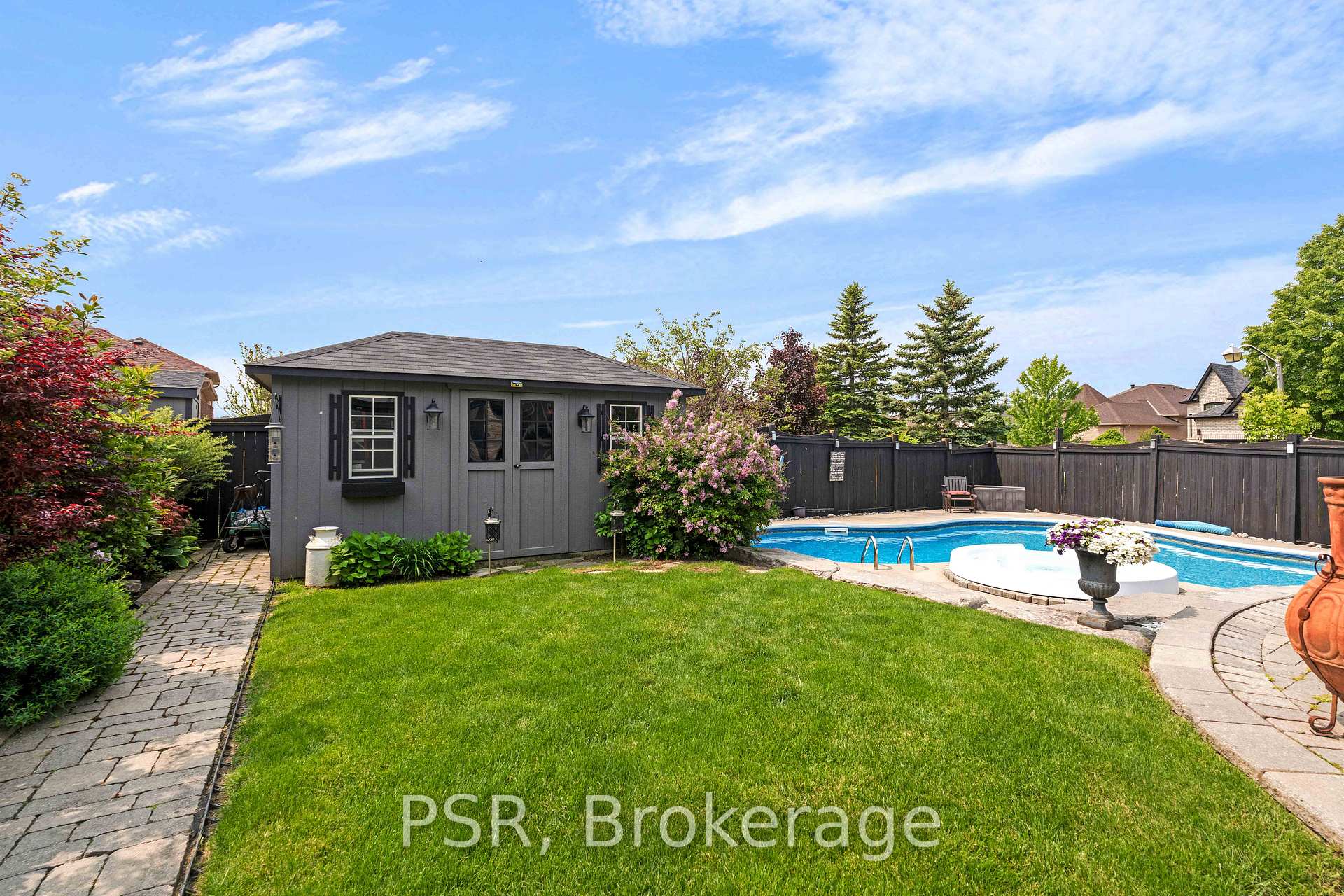 Photo 37 of 11 Tanzini Drive, Caledon, Bolton East — HOMEH
