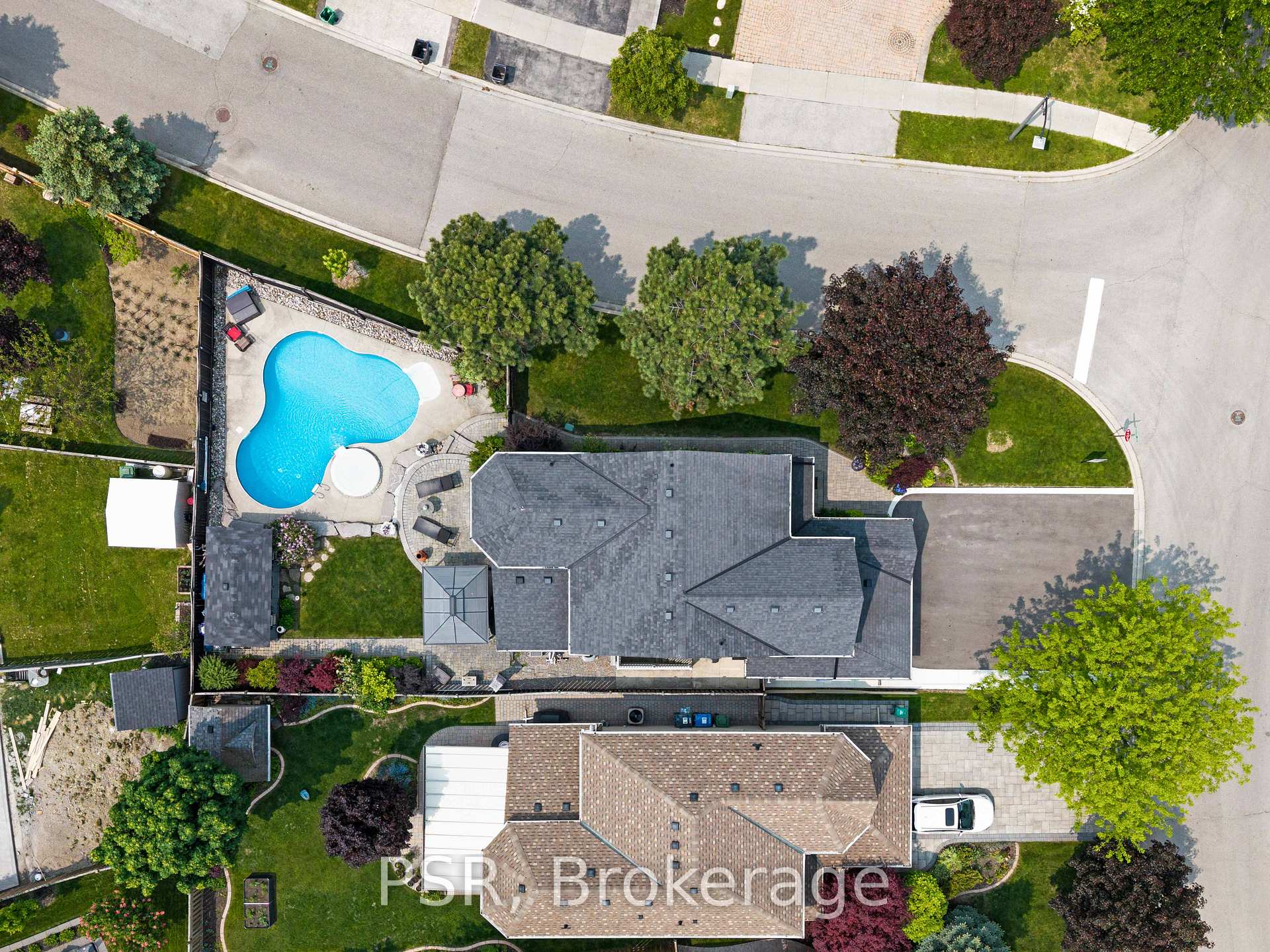 Photo 46 of 11 Tanzini Drive, Caledon, Bolton East — HOMEH