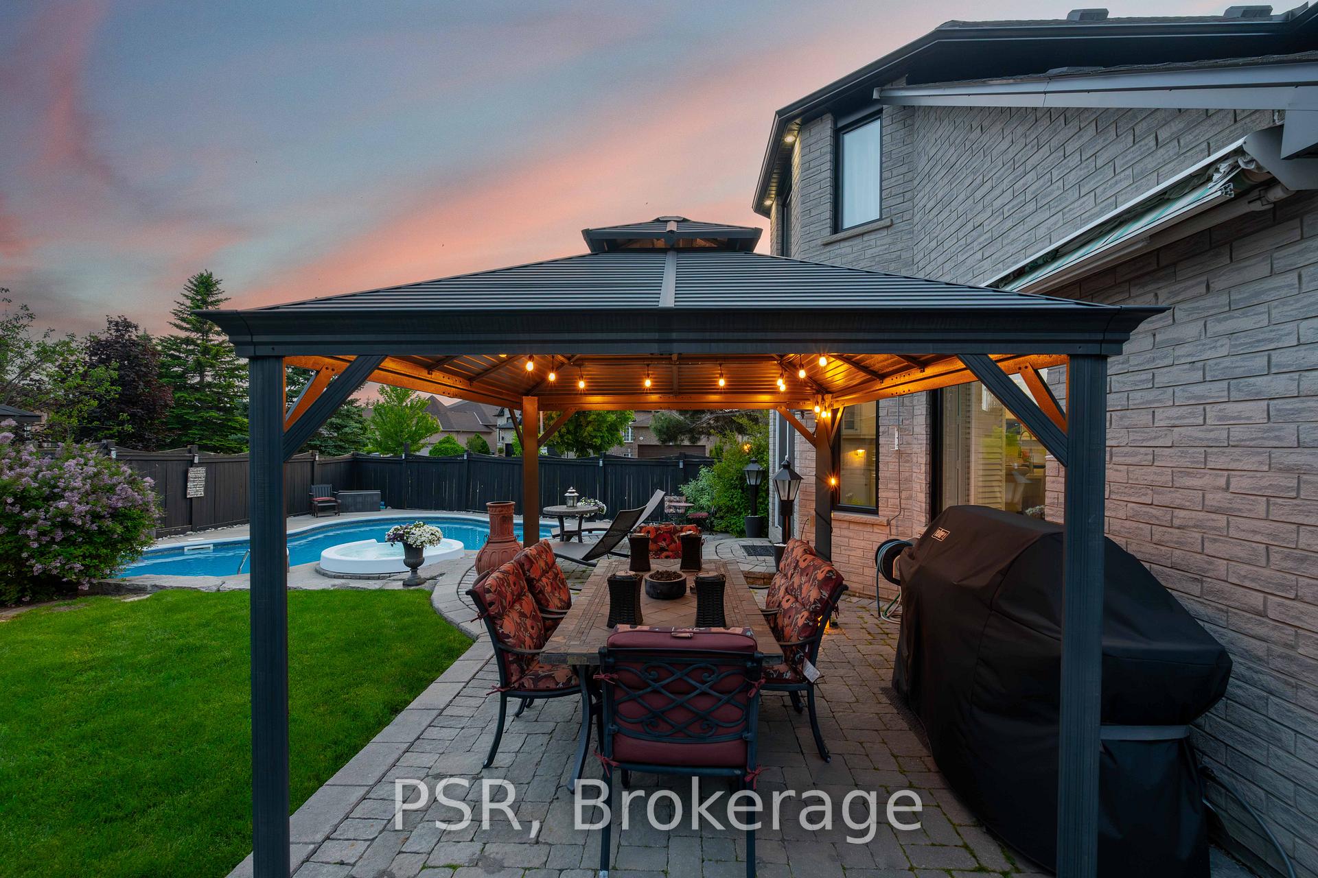 Photo 48 of 11 Tanzini Drive, Caledon, Bolton East — HOMEH