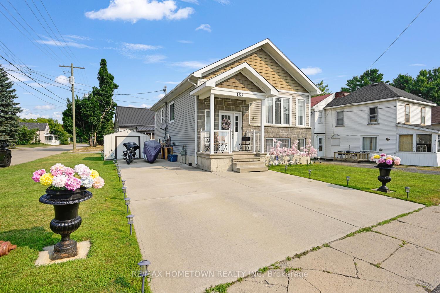 Photo 36 of 182 Wood Street E, Prescott — HOMEH