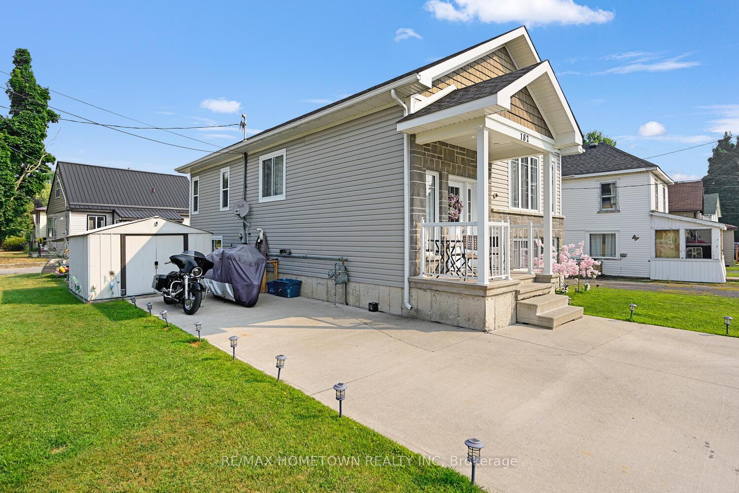 Photo 35 of 182 Wood Street E, Prescott — HOMEH