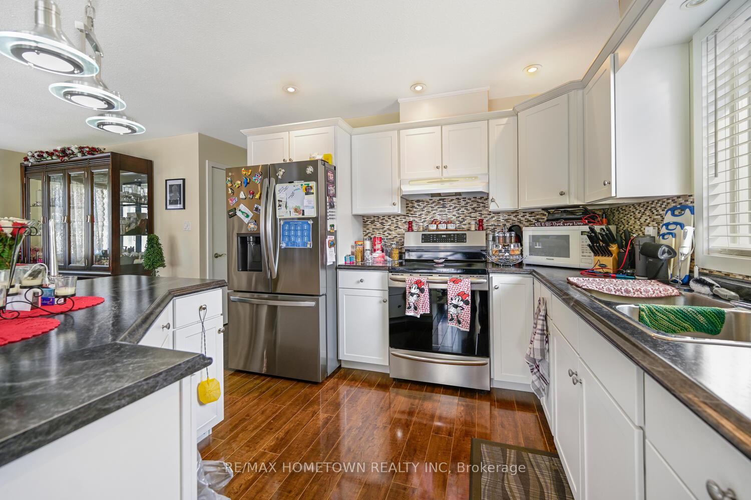 Photo 10 of 182 Wood Street E, Prescott — HOMEH