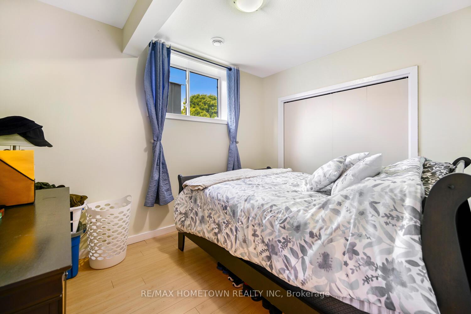 Photo 3 of 182 Wood Street E, Prescott — HOMEH