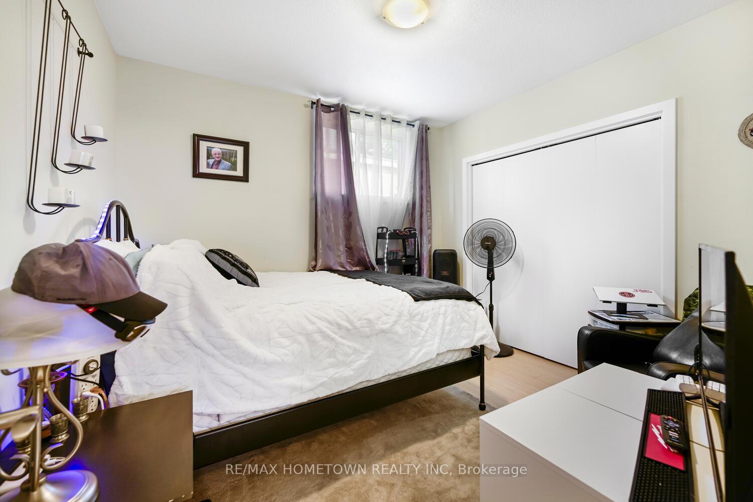 Photo 2 of 182 Wood Street E, Prescott — HOMEH