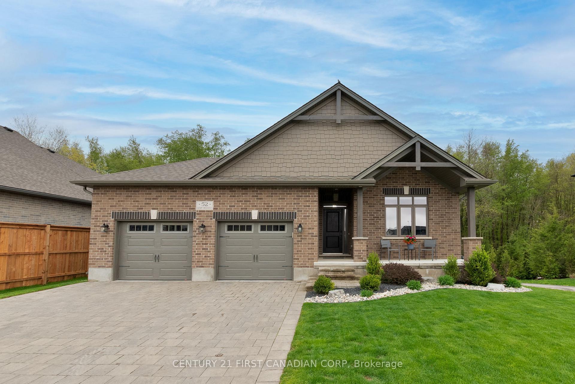 Photo 4 of 52 Kemp Crescent, Strathroy-Caradoc, NE — HOMEH