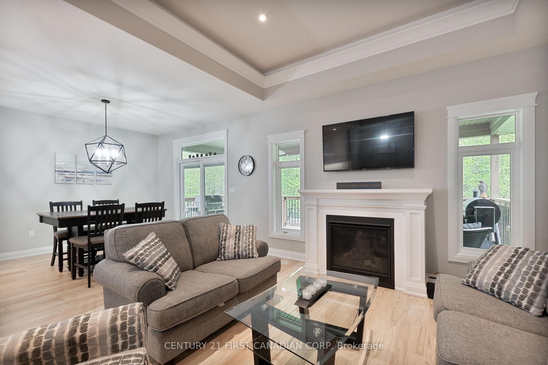Photo 24 of 52 Kemp Crescent, Strathroy-Caradoc, NE — HOMEH