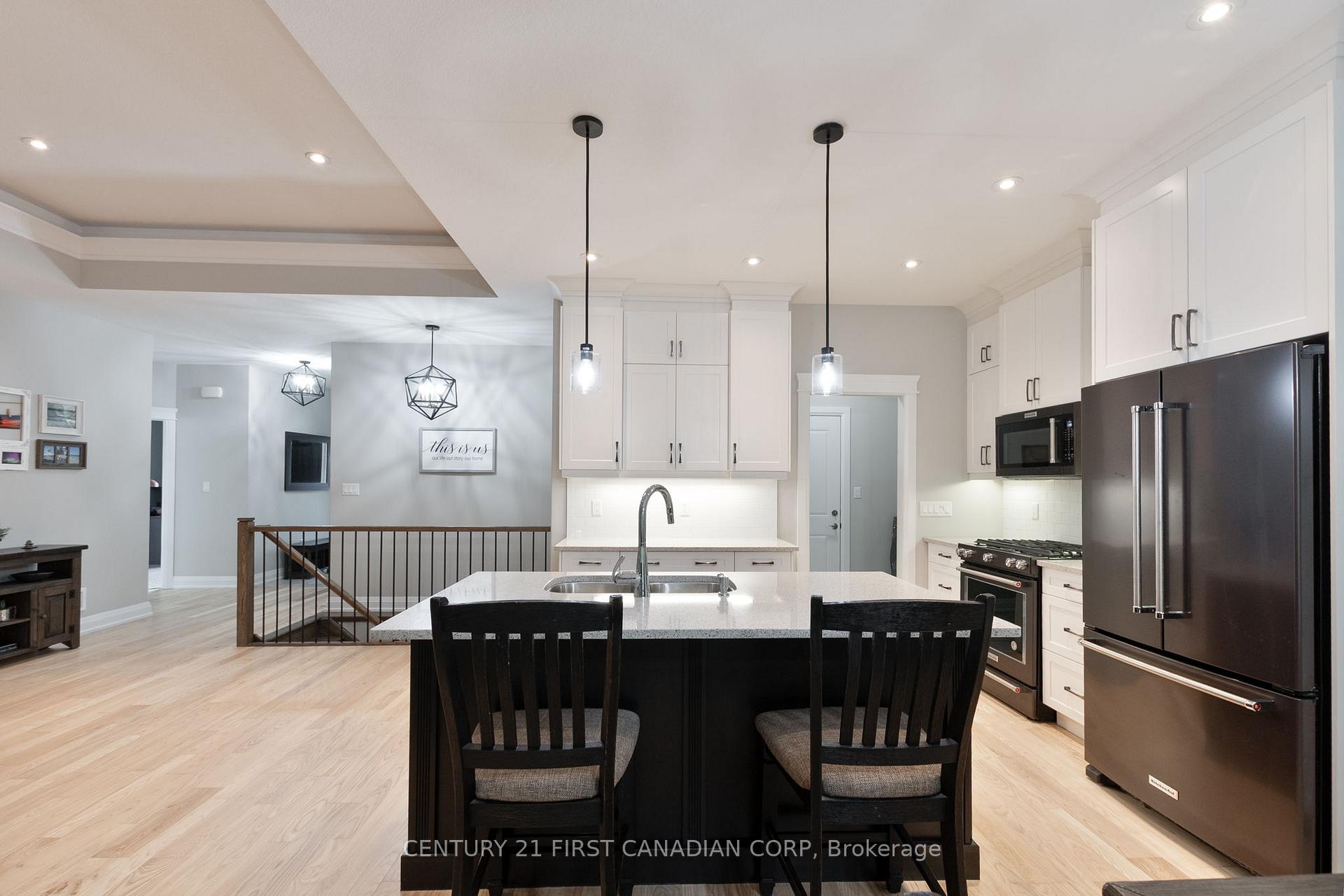 Photo 29 of 52 Kemp Crescent, Strathroy-Caradoc, NE — HOMEH