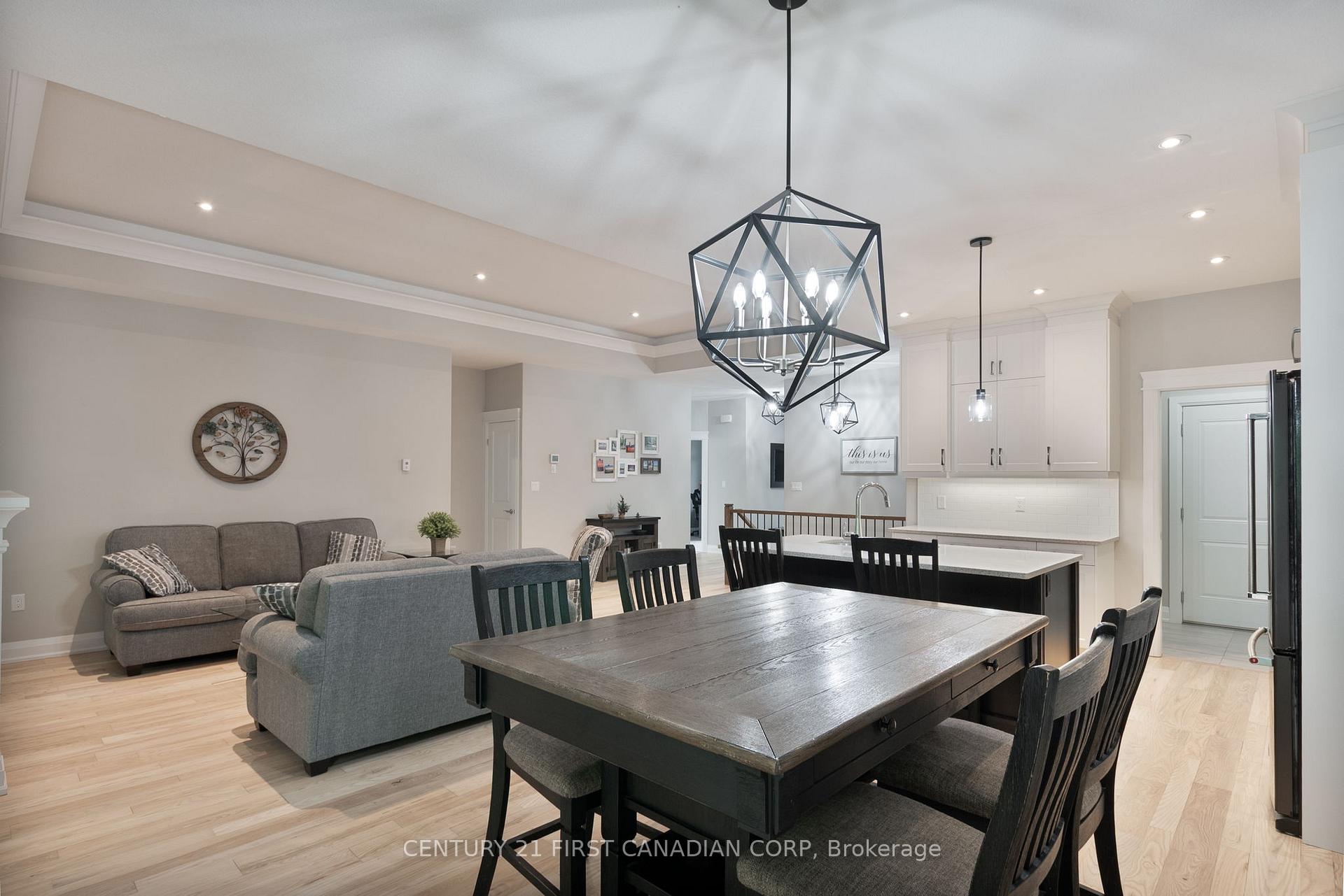 Photo 19 of 52 Kemp Crescent, Strathroy-Caradoc, NE — HOMEH