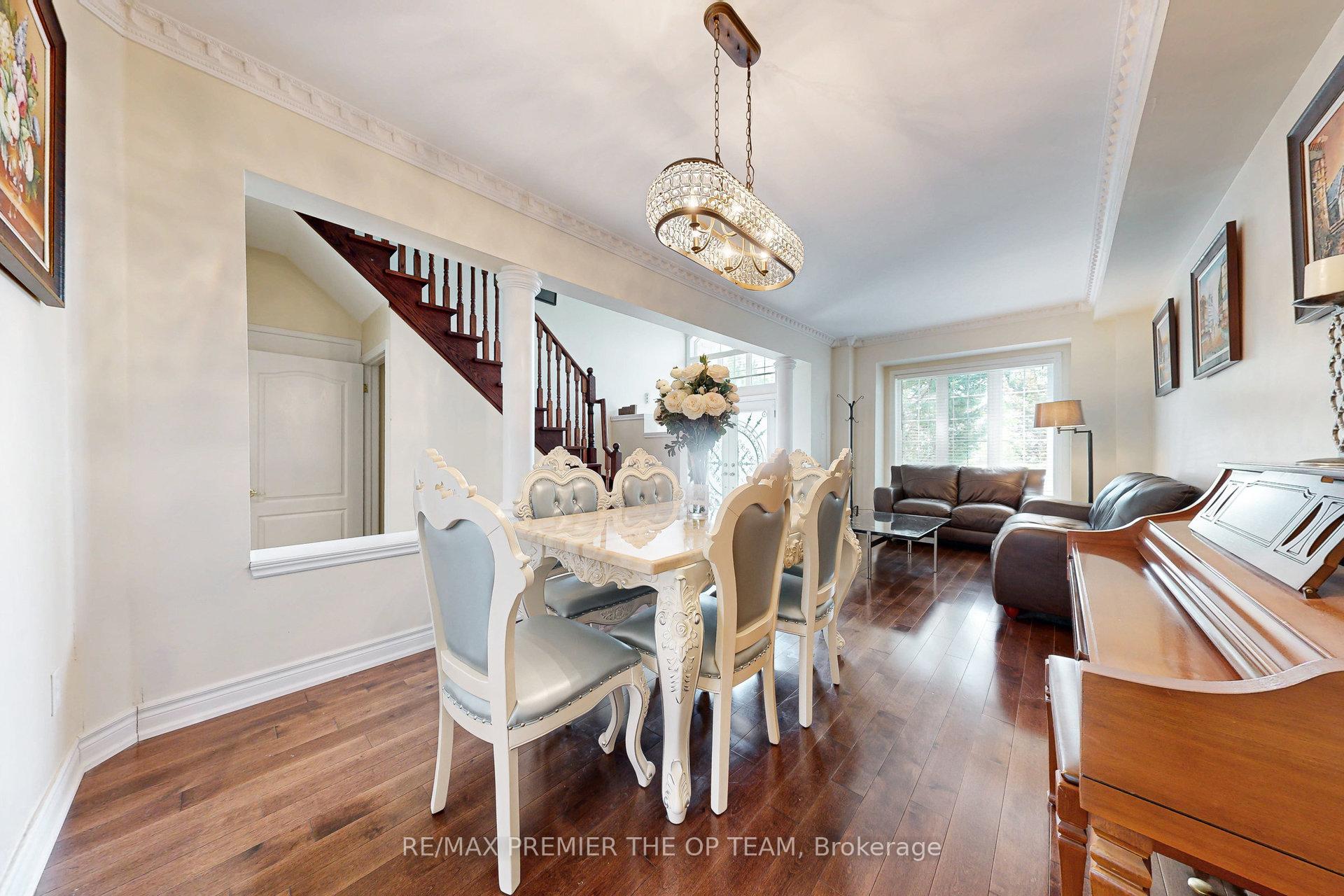 Photo 2 of 59 Rossi Drive, Vaughan, Vellore Village — HOMEH