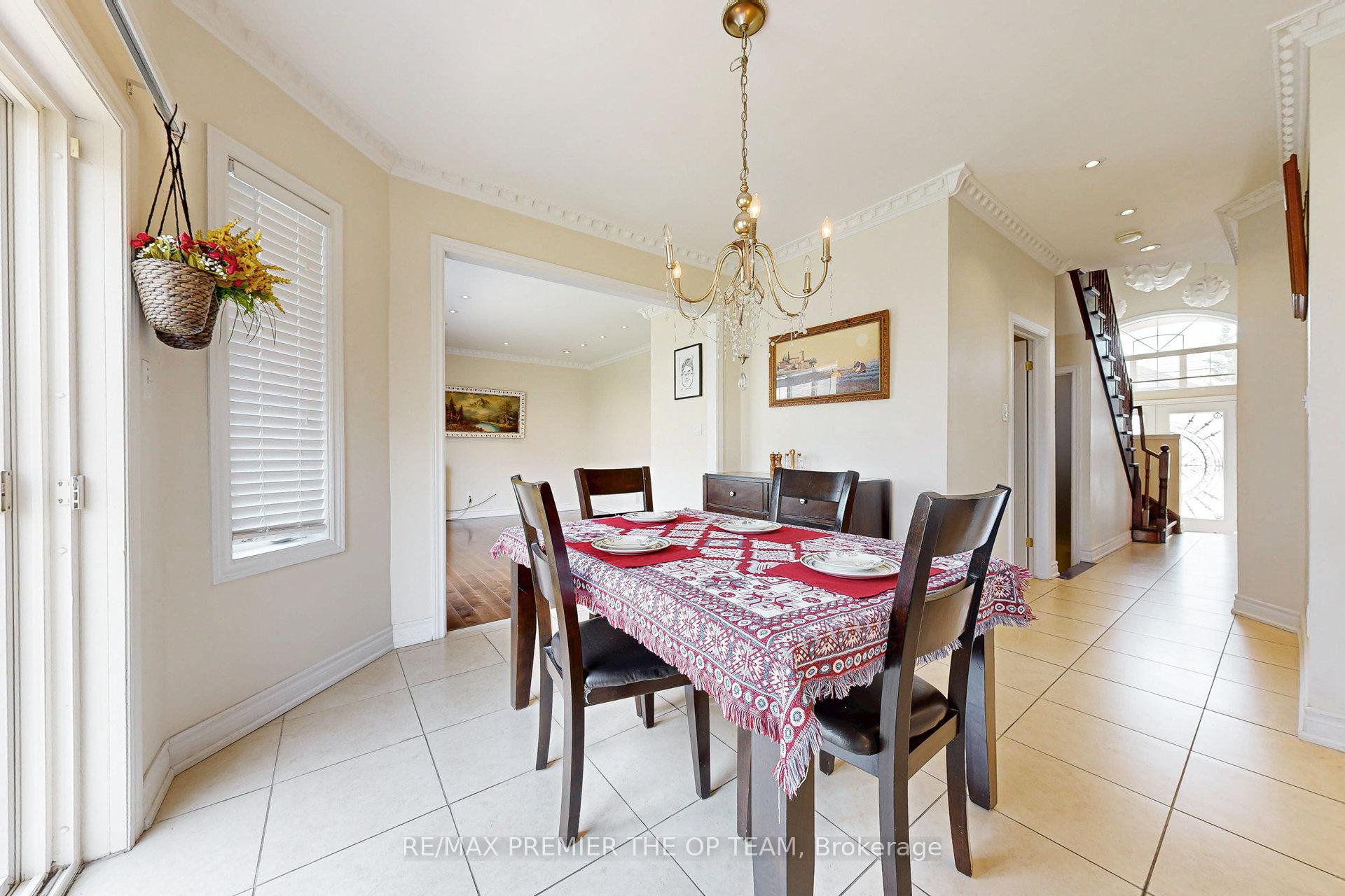 Photo 21 of 59 Rossi Drive, Vaughan, Vellore Village — HOMEH