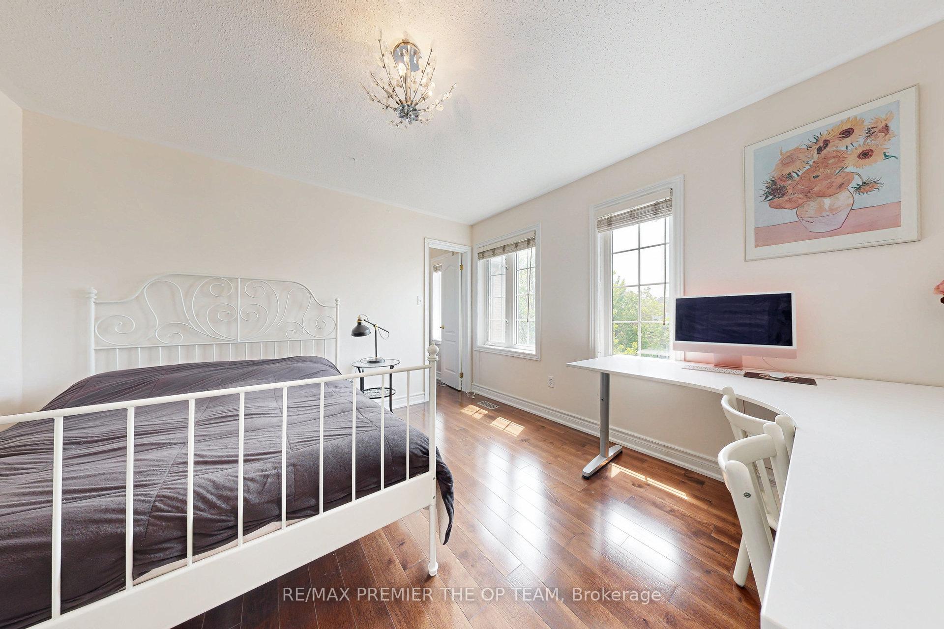 Photo 43 of 59 Rossi Drive, Vaughan, Vellore Village — HOMEH