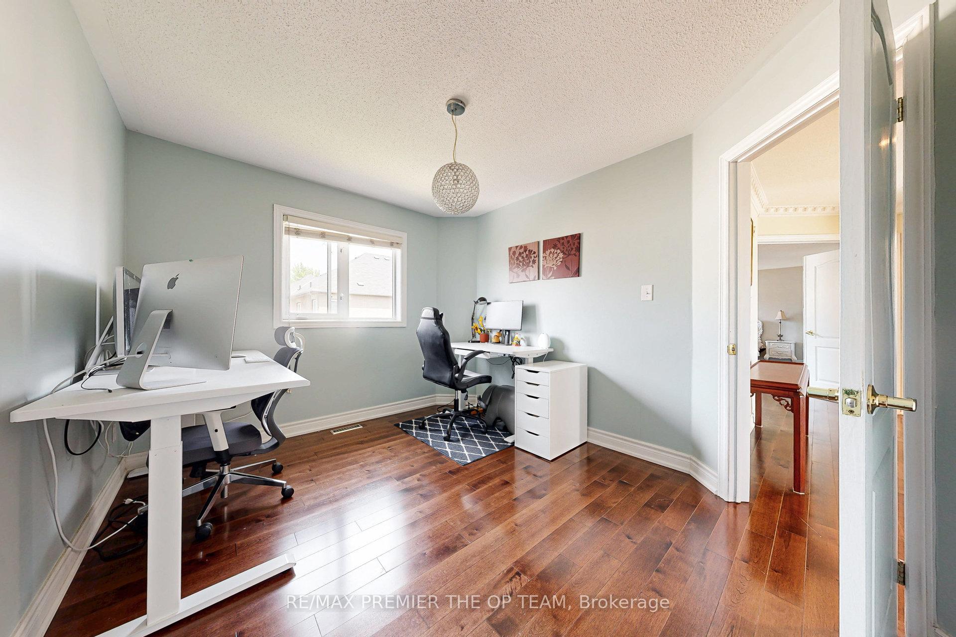 Photo 14 of 59 Rossi Drive, Vaughan, Vellore Village — HOMEH
