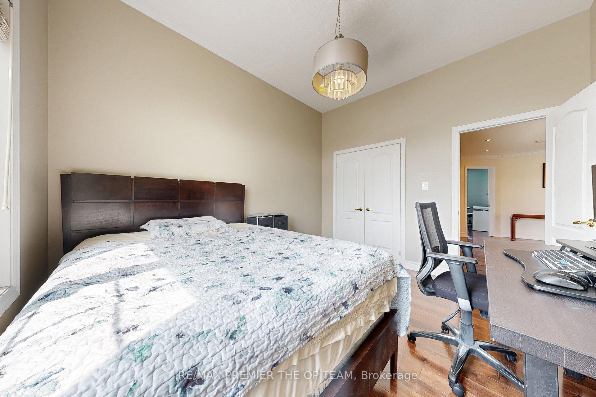 Photo 33 of 59 Rossi Drive, Vaughan, Vellore Village — HOMEH