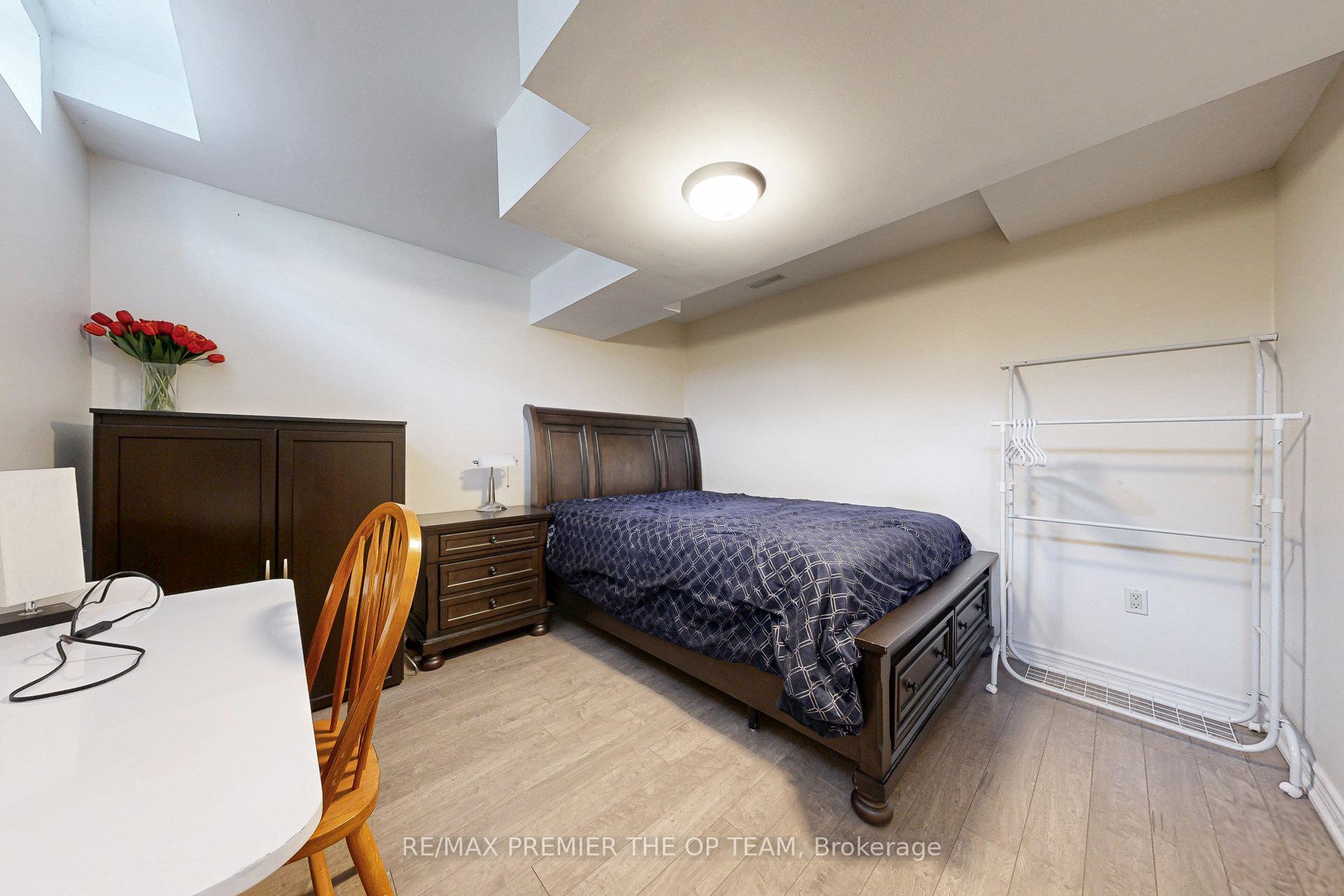 Photo 27 of 59 Rossi Drive, Vaughan, Vellore Village — HOMEH