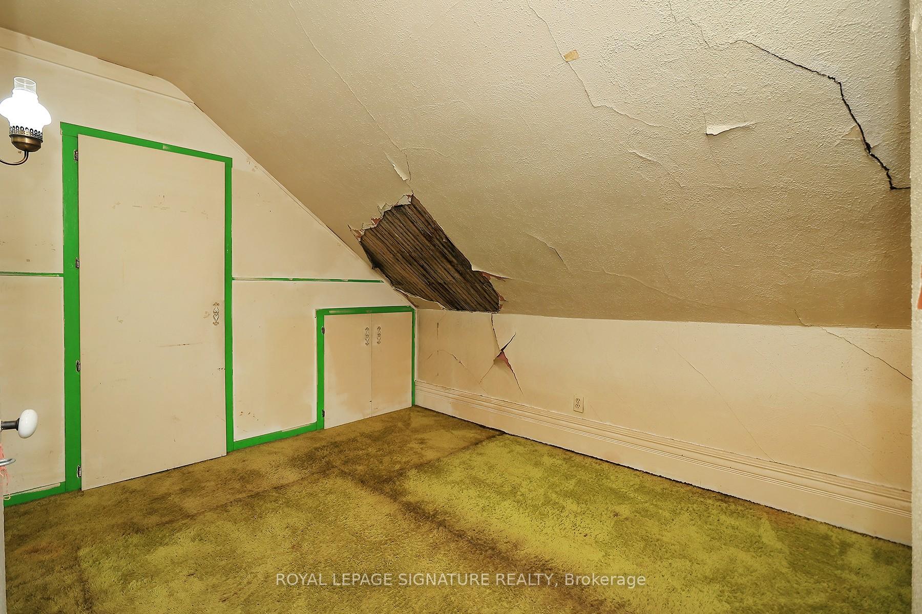 Photo 14 of 360 Logan Avenue, Toronto, South Riverdale — HOMEH