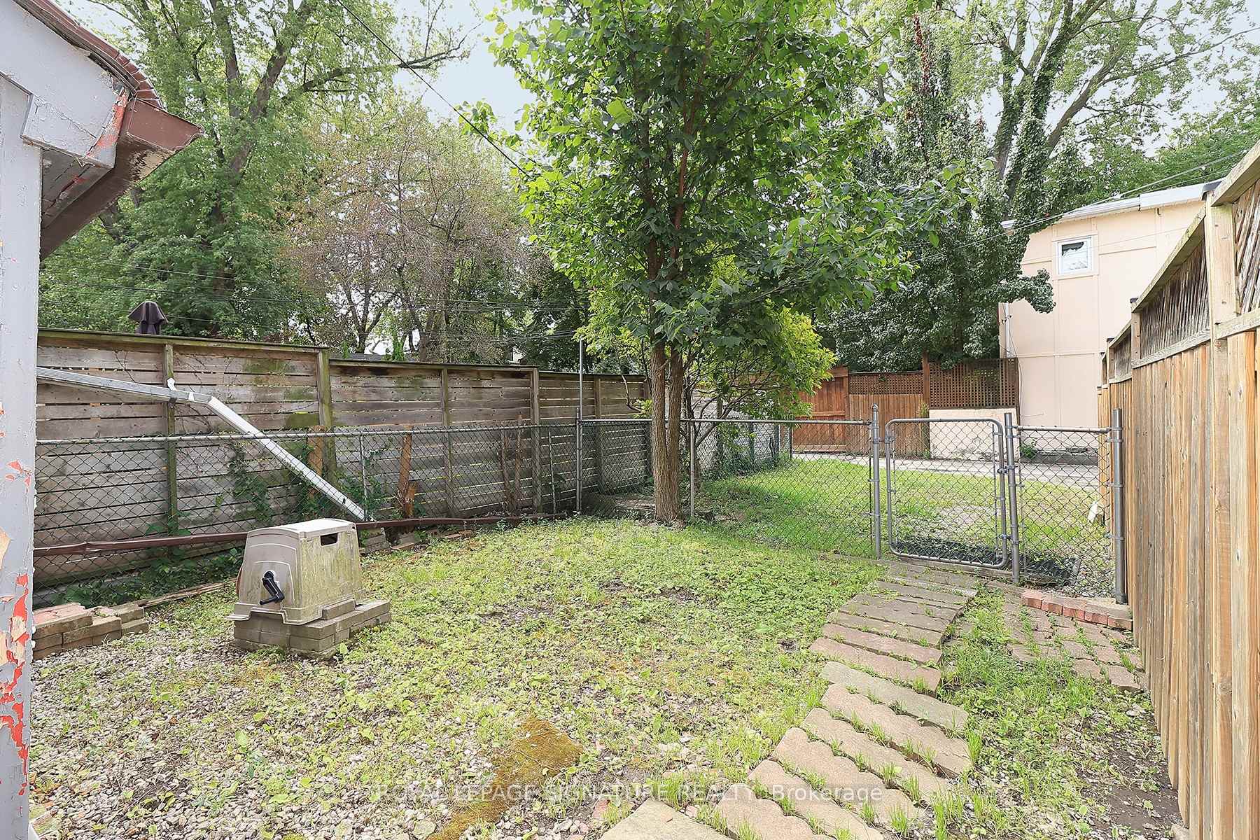 Photo 19 of 360 Logan Avenue, Toronto, South Riverdale — HOMEH