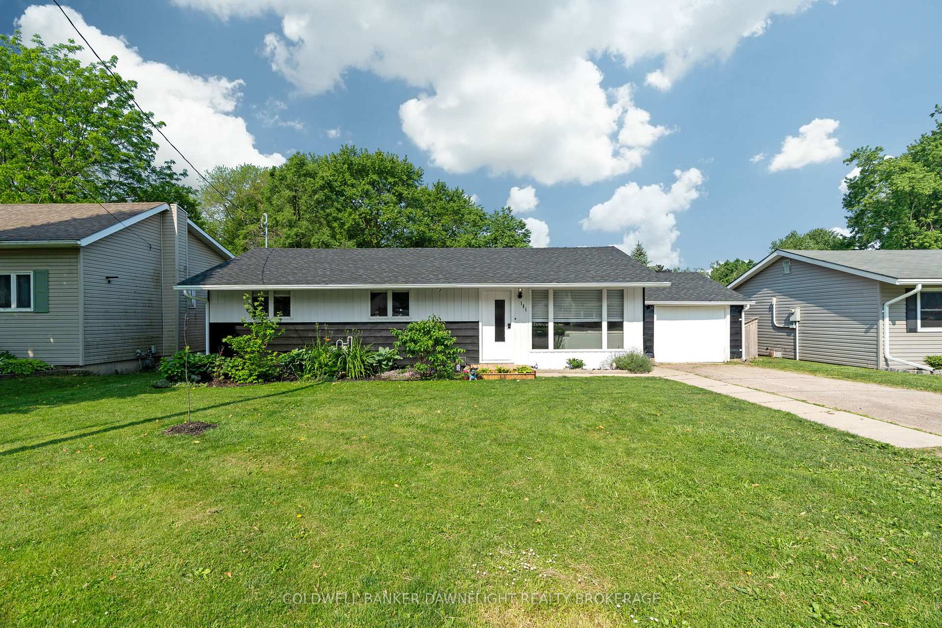 Photo 1 of 181 Carling Street, South Huron, Exeter — HOMEH