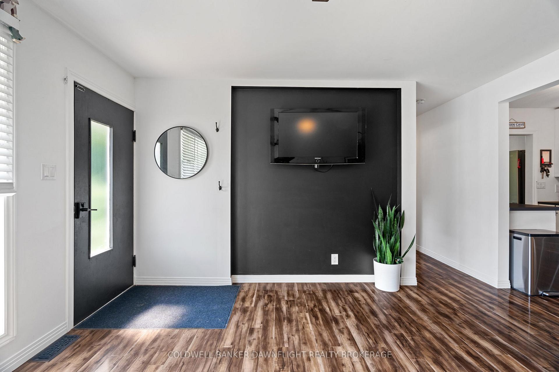 Photo 6 of 181 Carling Street, South Huron, Exeter — HOMEH