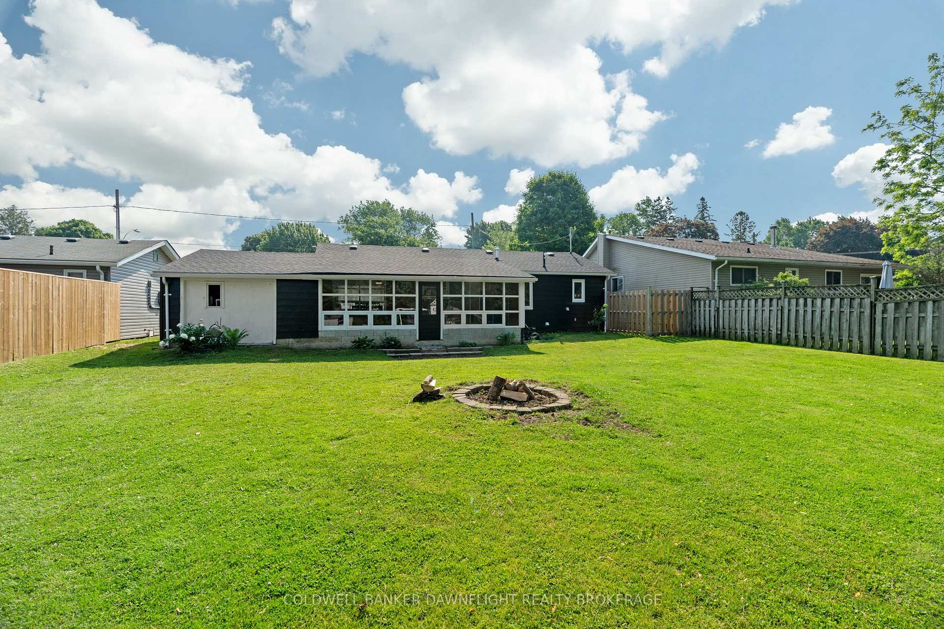 Photo 31 of 181 Carling Street, South Huron, Exeter — HOMEH