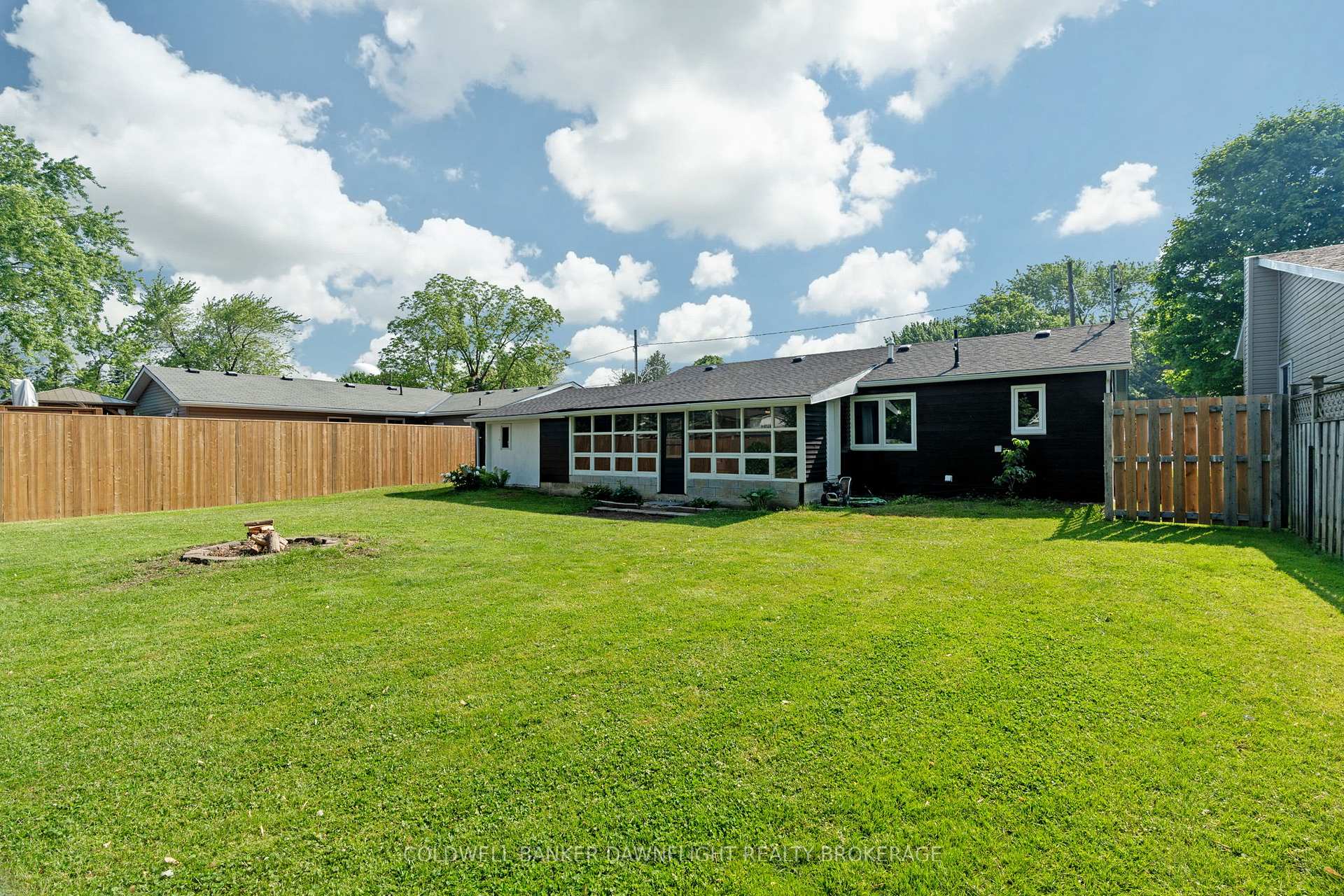 Photo 32 of 181 Carling Street, South Huron, Exeter — HOMEH