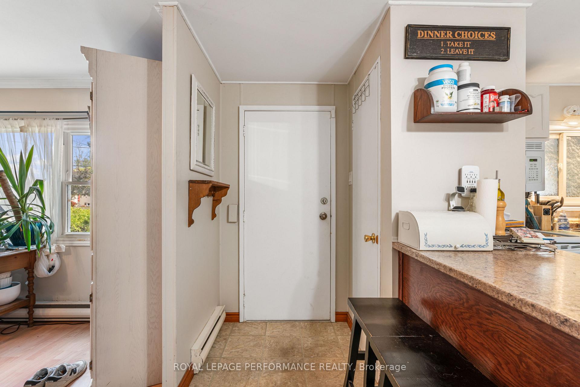 Photo 8 of 21 Thomas Street, South Glengarry, Lancaster — HOMEH
