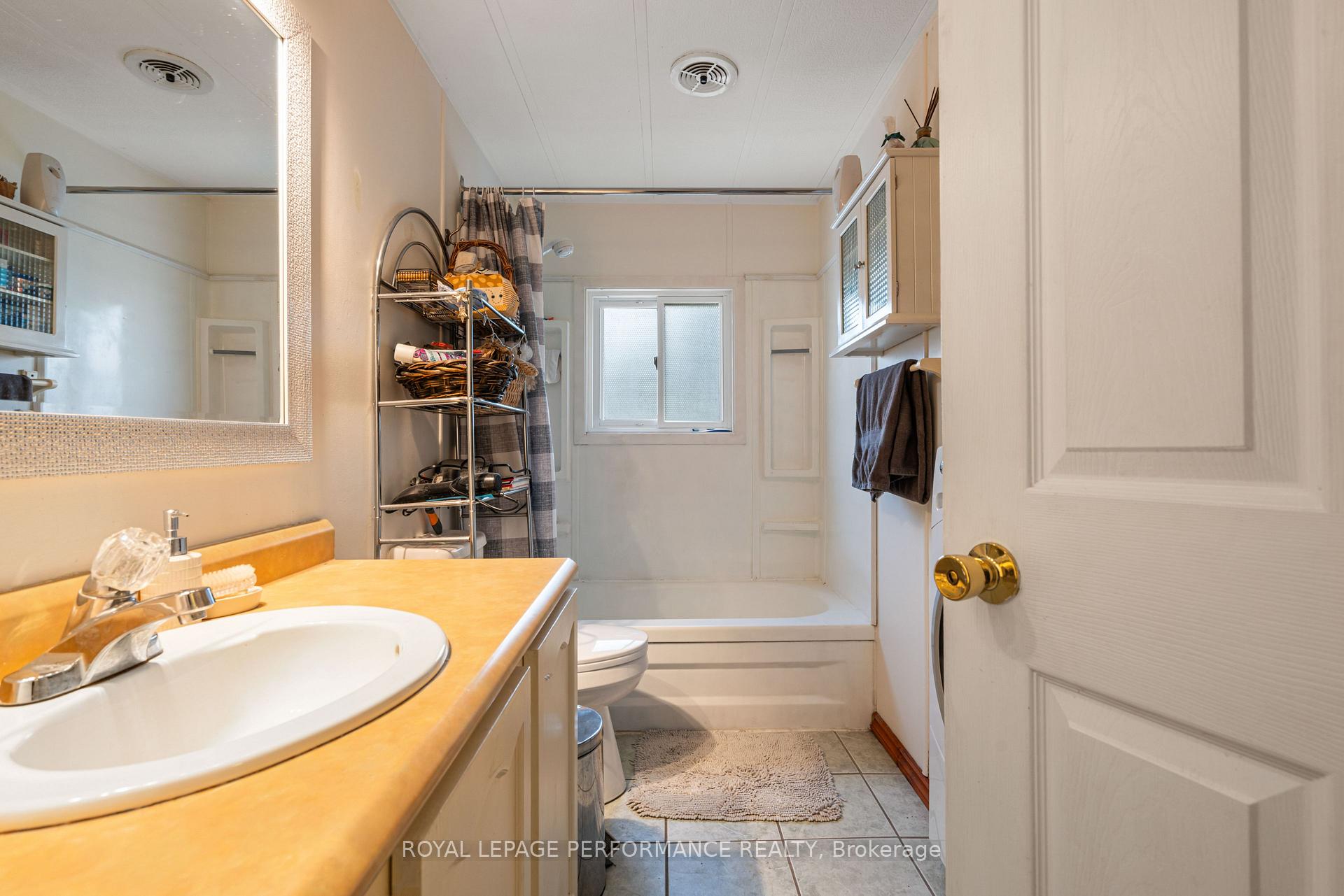 Photo 36 of 21 Thomas Street, South Glengarry, Lancaster — HOMEH
