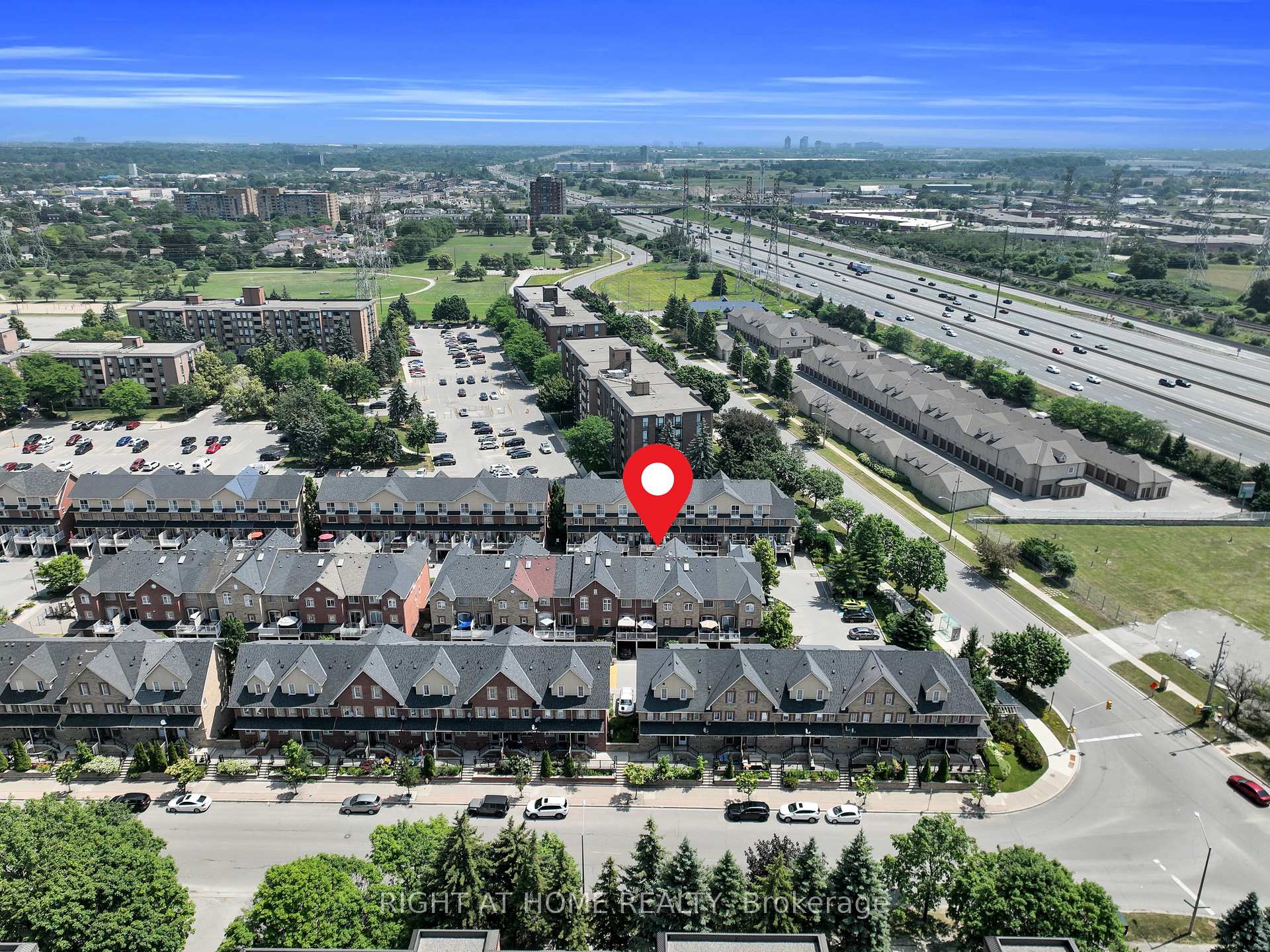 Photo 32 of Unit 61, 1775 Valley Farm Road, Pickering, Town Centre — HOMEH