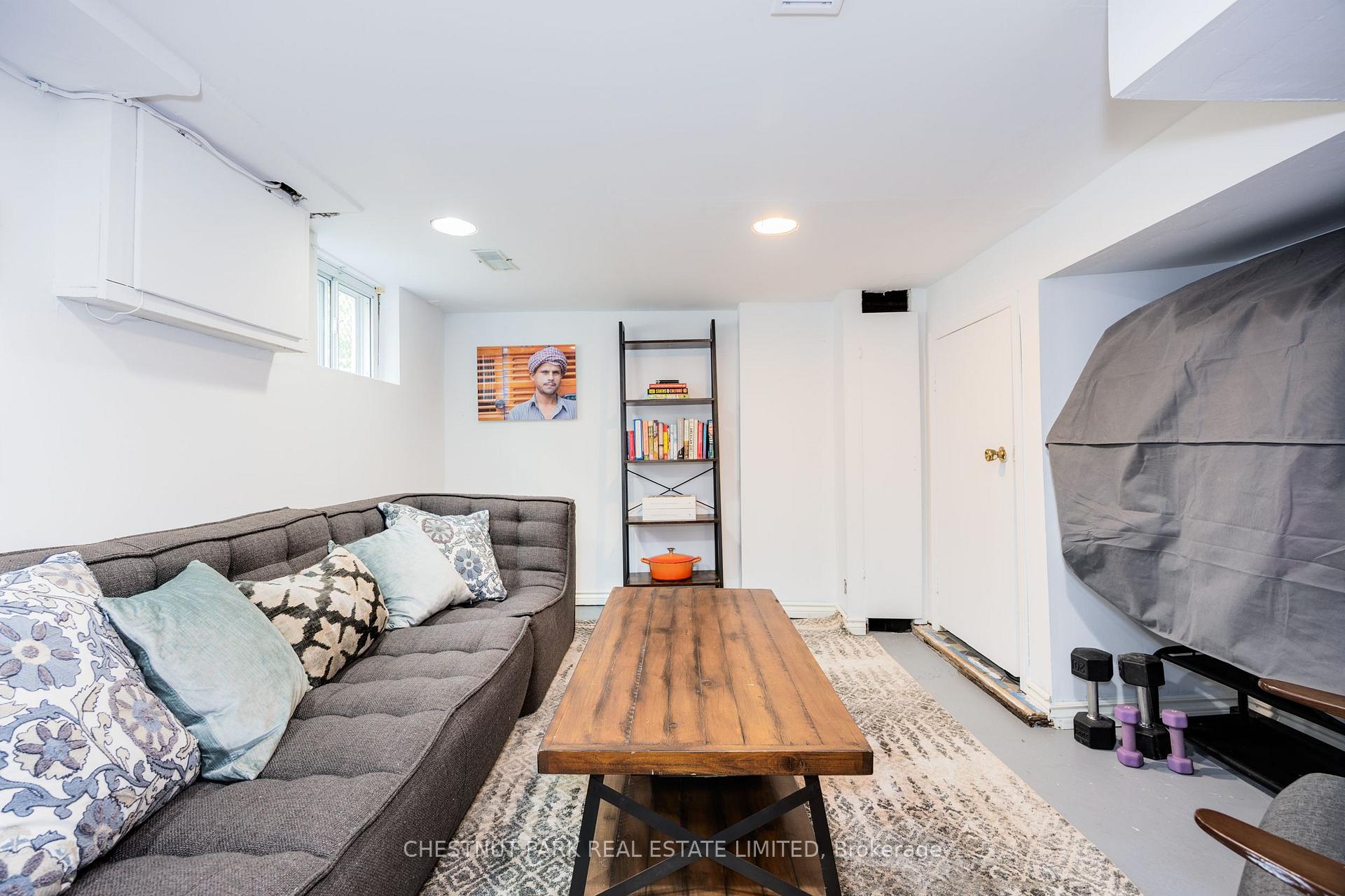 Photo 16 of 154 Cedric Avenue, Toronto, Oakwood Village — HOMEH