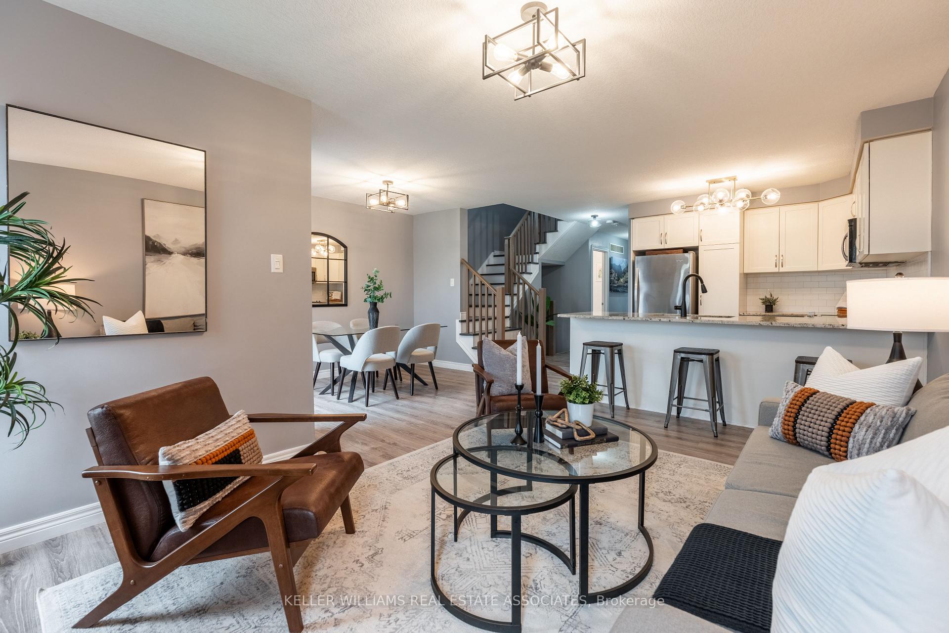 Photo 22 of 40 Drone Crescent, Guelph, Willow West/Sugarbush/West Acres — HOMEH
