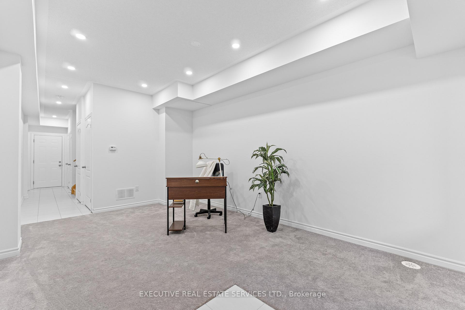 Photo 10 of 13 Ormand Terrace, Caledon, Rural Caledon — HOMEH