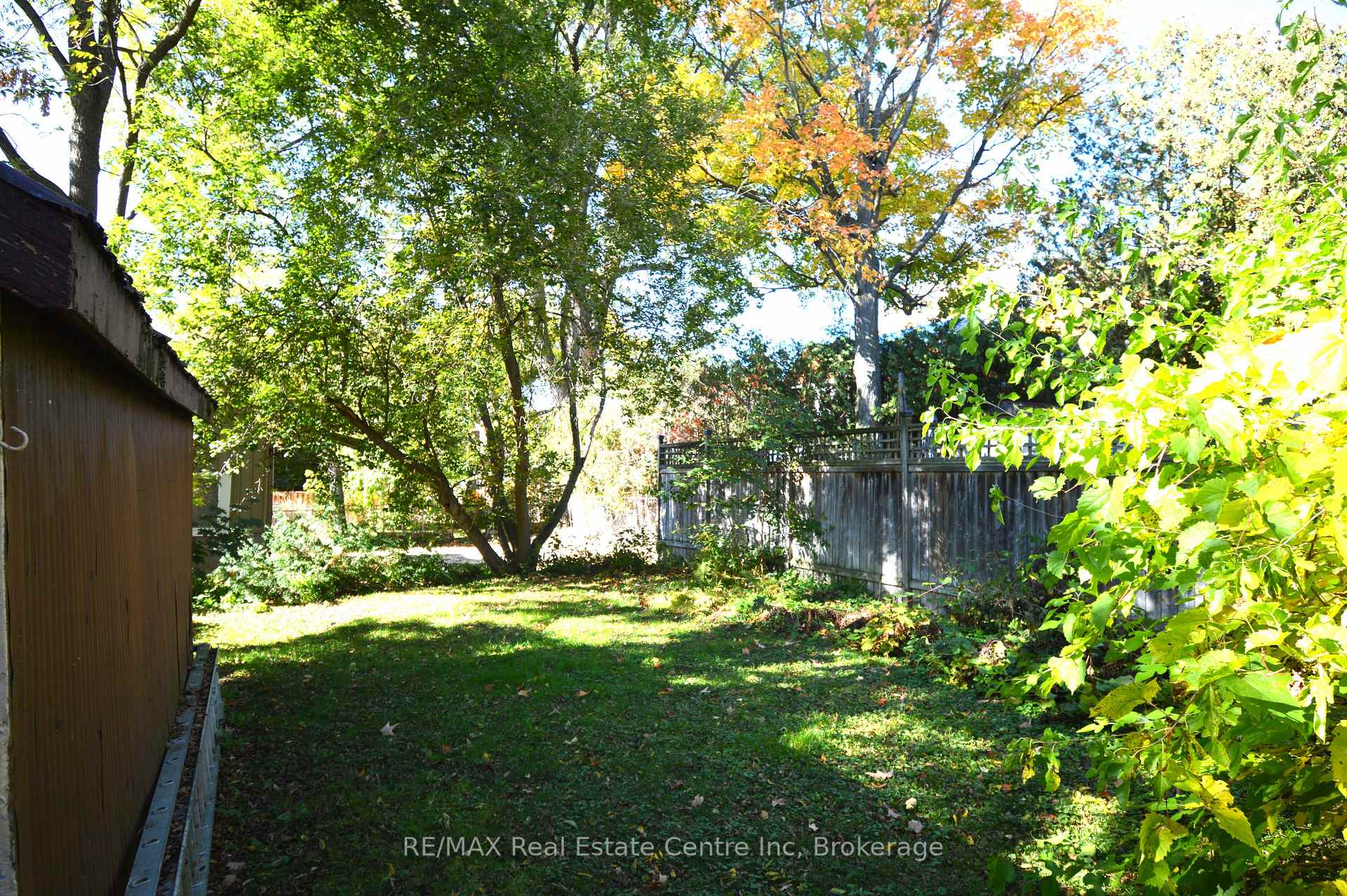 Photo 19 of 30 Glasgow Street N, Guelph, Downtown — HOMEH