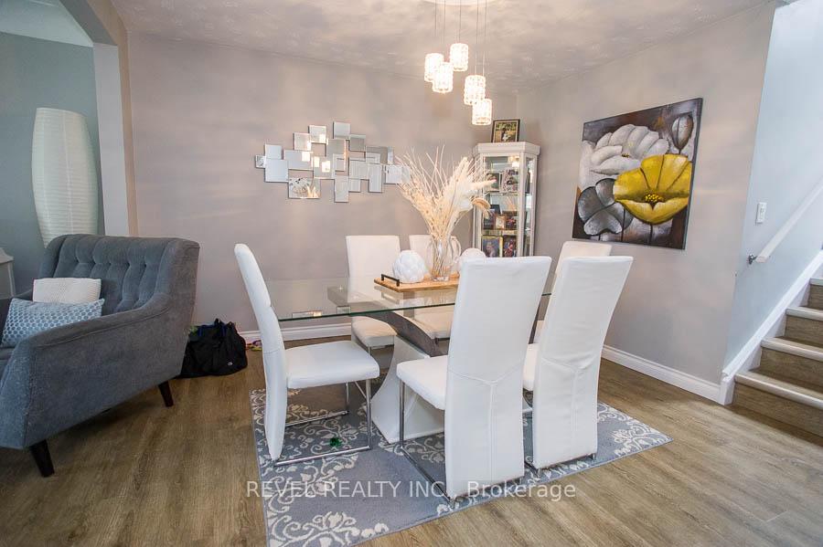 Photo 7 of 264B Bruce Street, Brantford — HOMEH