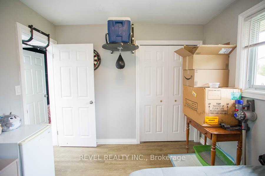 Photo 17 of 264B Bruce Street, Brantford — HOMEH