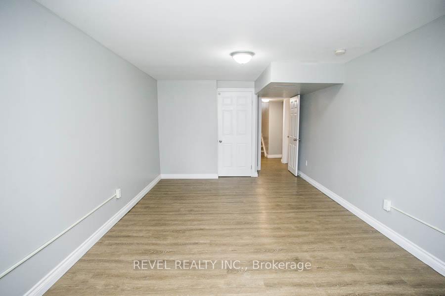 Photo 25 of 264B Bruce Street, Brantford — HOMEH