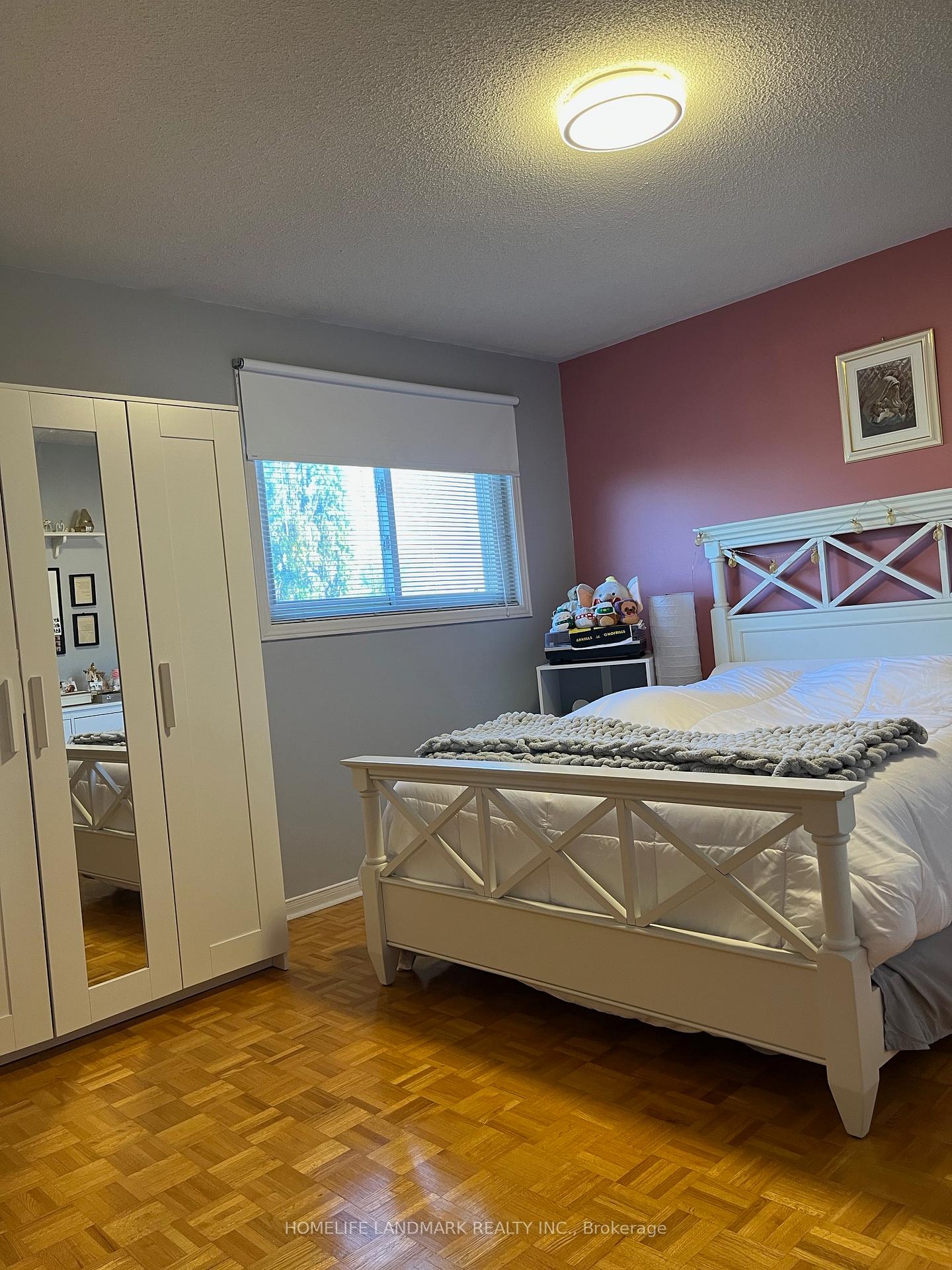 Photo 17 of 19 Eastern Road, Vaughan, West Woodbridge — HOMEH
