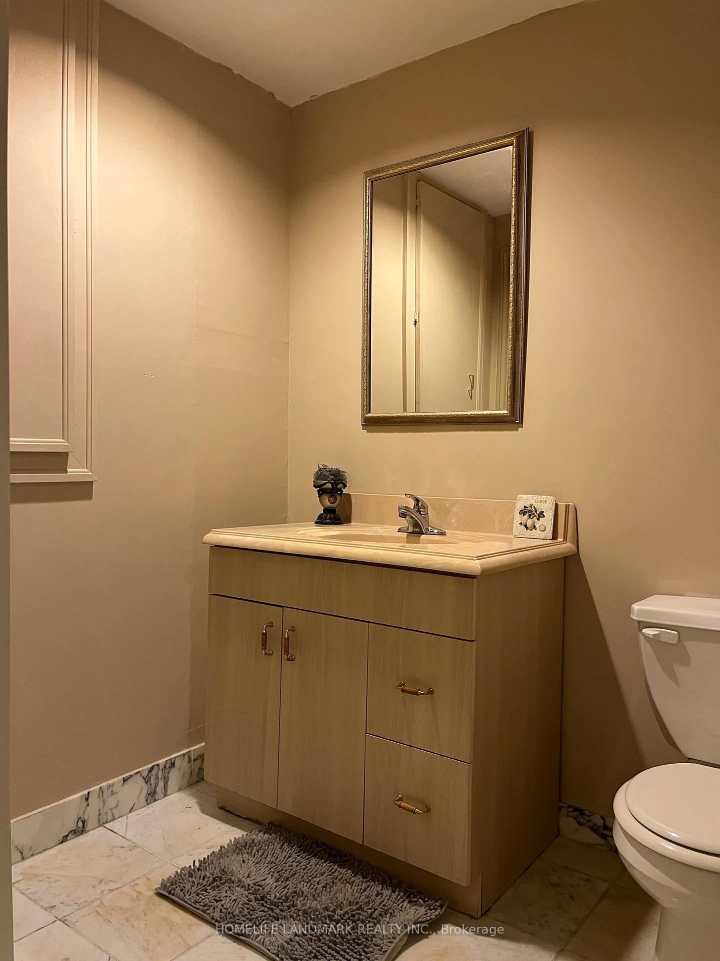 Photo 7 of 19 Eastern Road, Vaughan, West Woodbridge — HOMEH