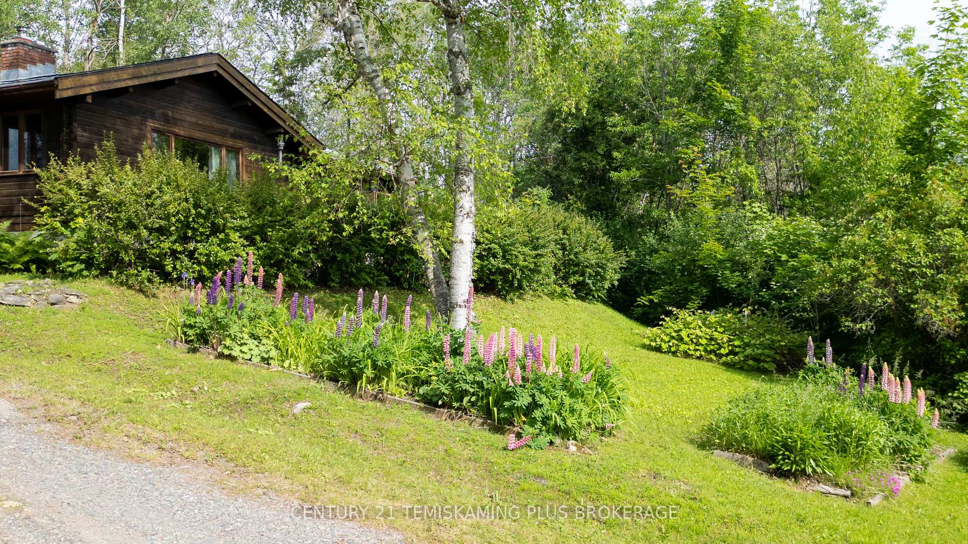 Photo 5 of 10 Lowry Street, Temiskaming Shores, Haileybury — HOMEH