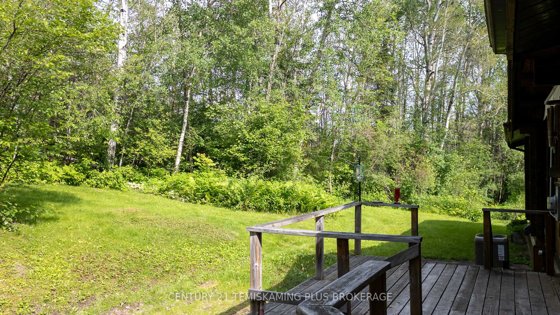 Photo 2 of 10 Lowry Street, Temiskaming Shores, Haileybury — HOMEH