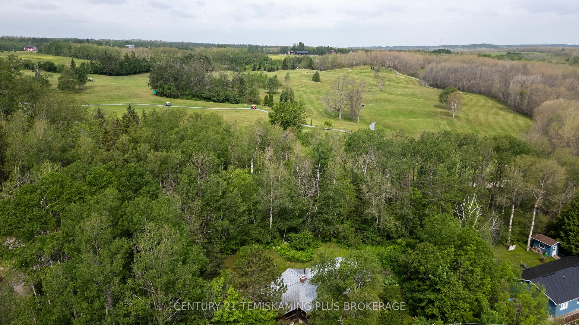 Photo 8 of 10 Lowry Street, Temiskaming Shores, Haileybury — HOMEH