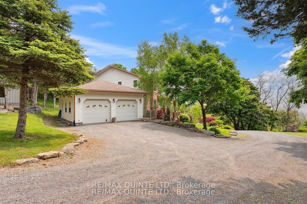 Photo 5 of 3225 County Road 8, Prince Edward County, North Marysburg Ward — HOMEH
