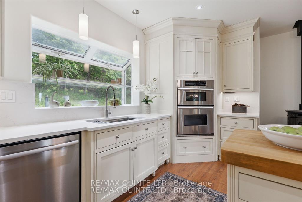 Photo 6 of 3225 County Road 8, Prince Edward County, North Marysburg Ward — HOMEH