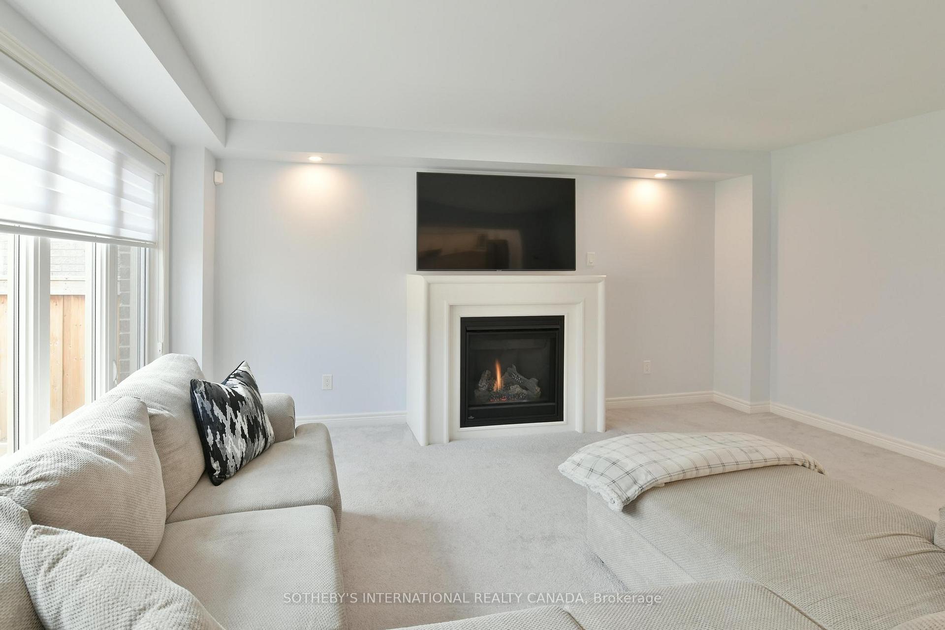 Photo 13 of 27 Owens Road, New Tecumseth, Alliston — HOMEH